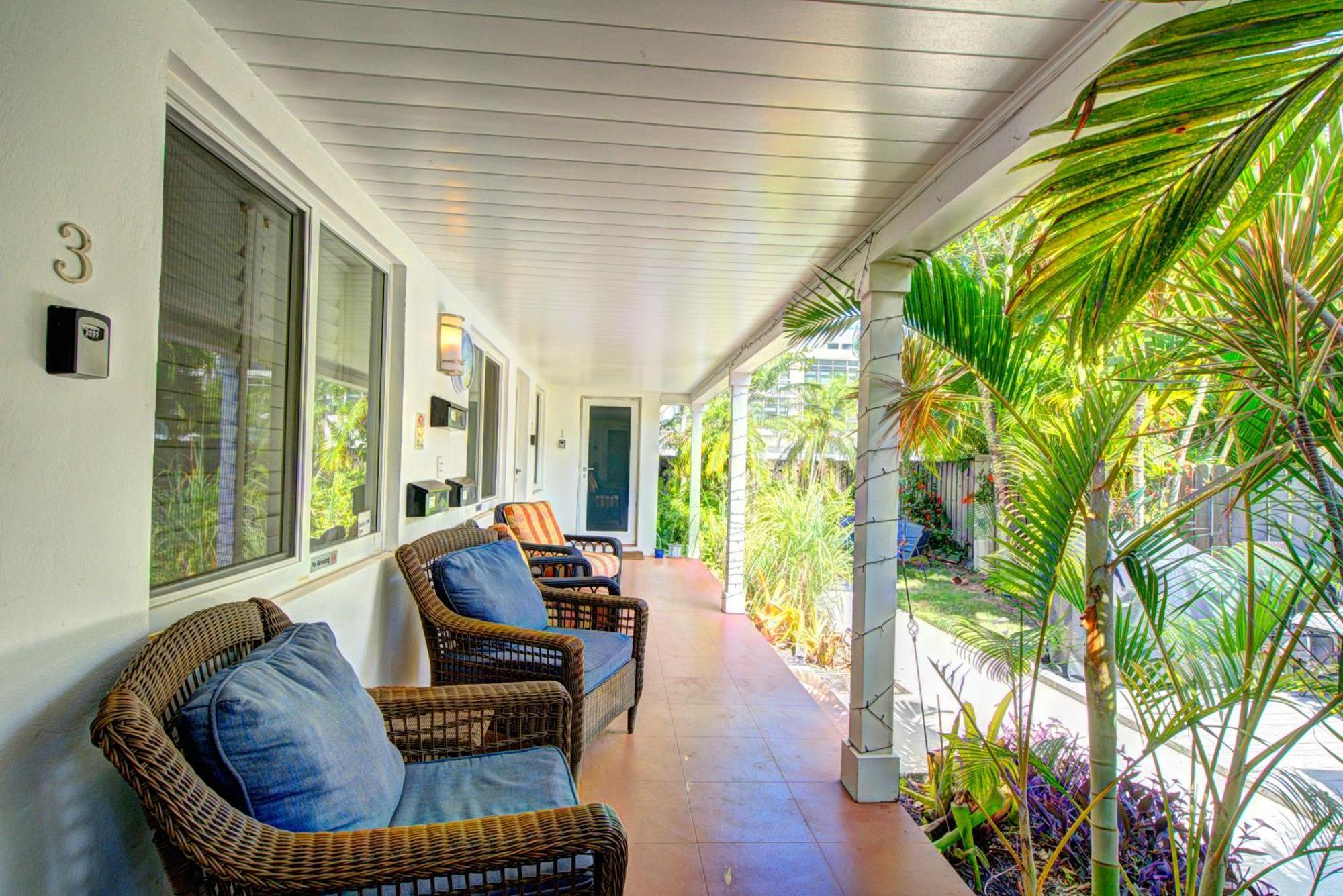 Efficiency 3 On Water Olas And Free Kayaks Holiday home Fort Lauderdale