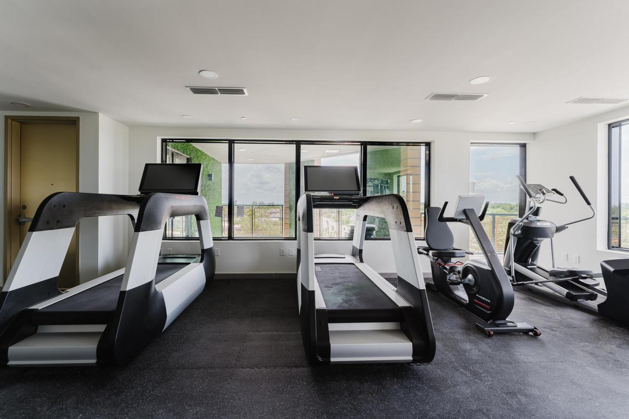 Ultra Luxe In Prime Location Fort Lauderdale