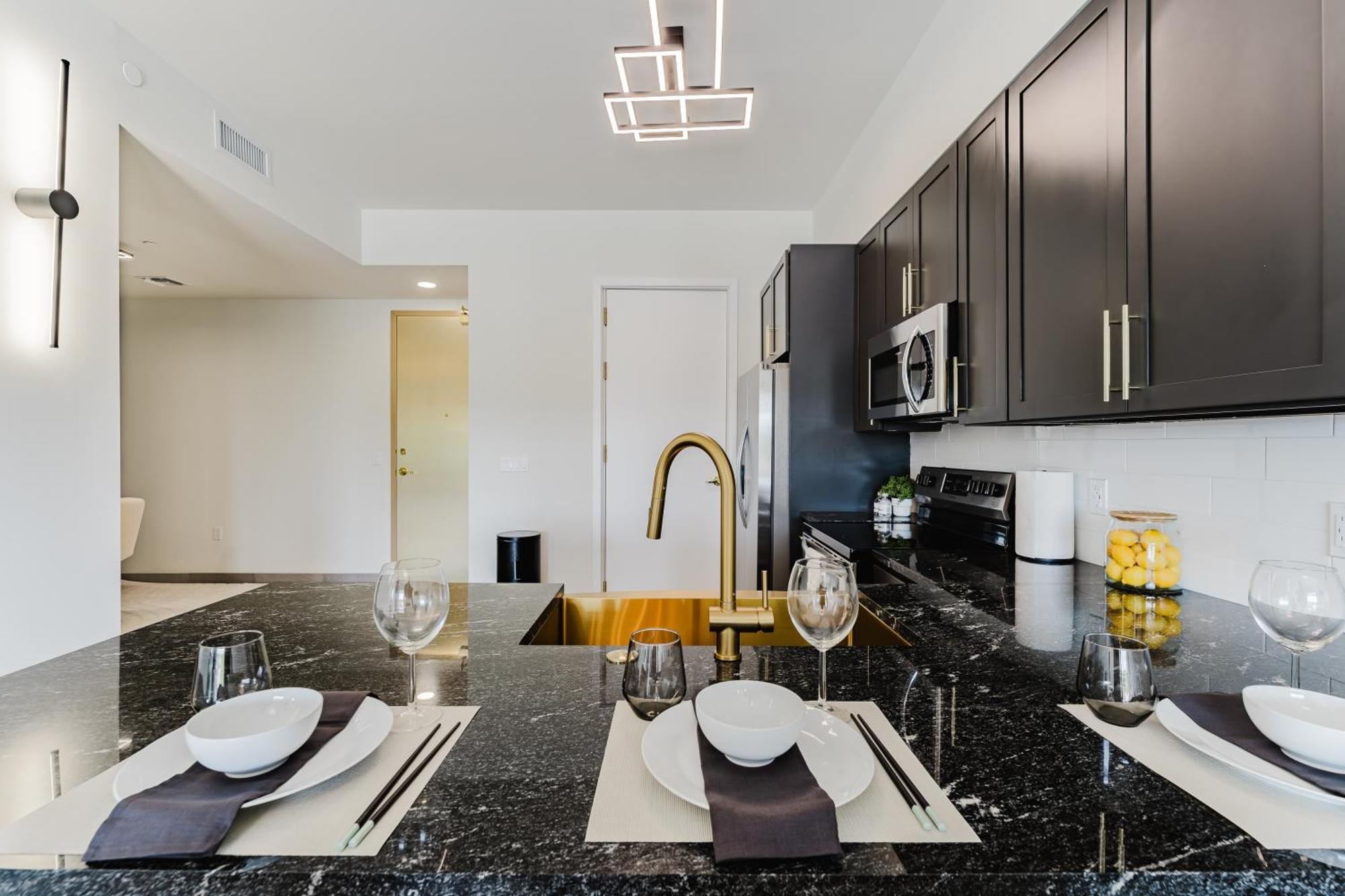 Ultra Luxe In Prime Location