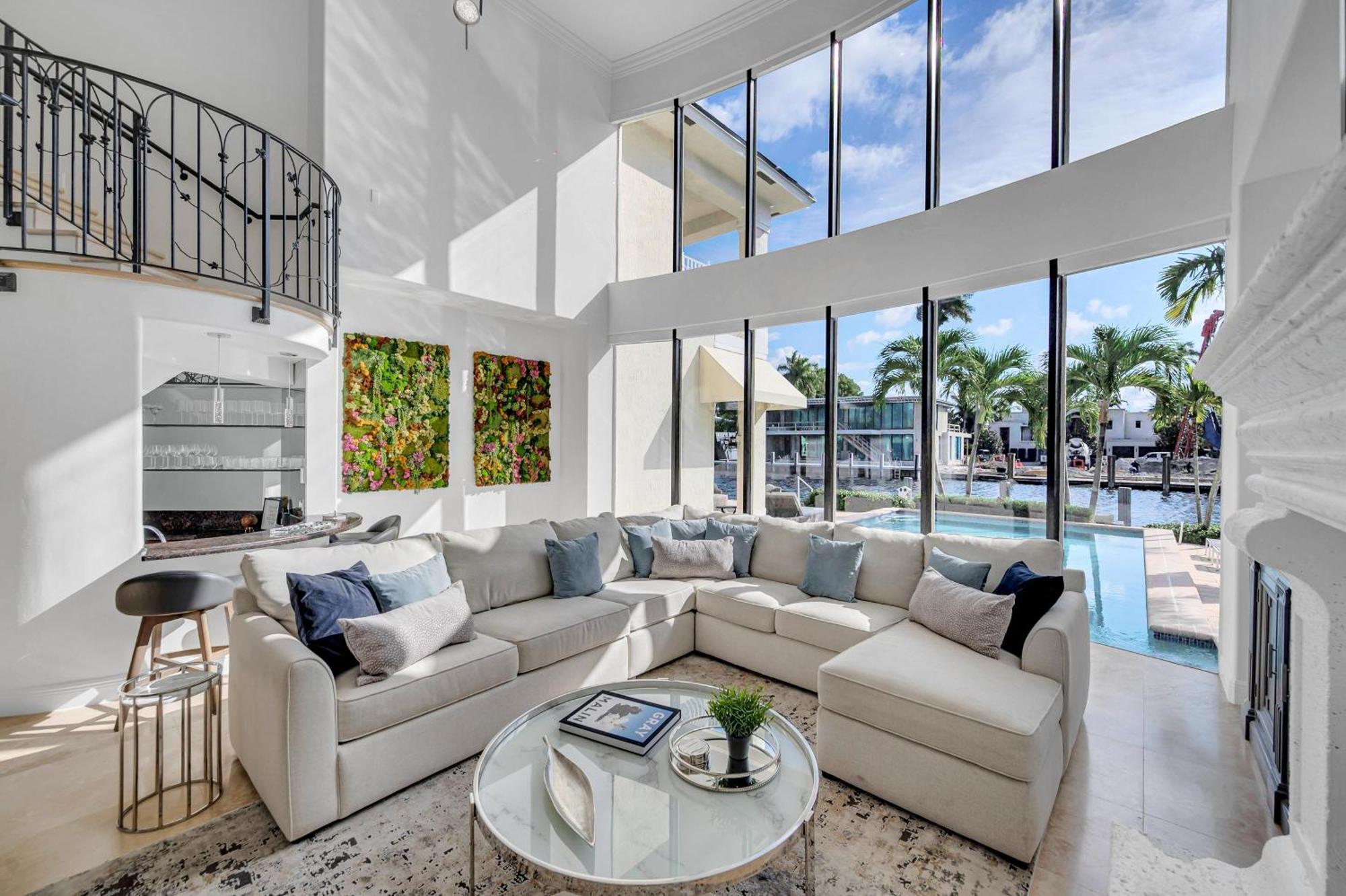 Villa Mediterranean Venice Of America Riverside View Access Fiesta Key Vlllas