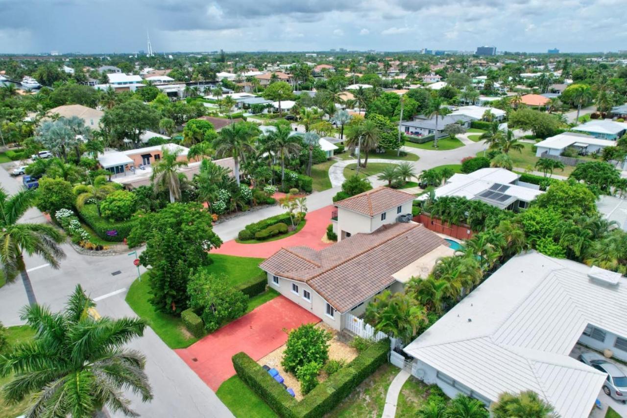 Holiday home Trendy 1br 2ba Heated Pool Short Walk To The *