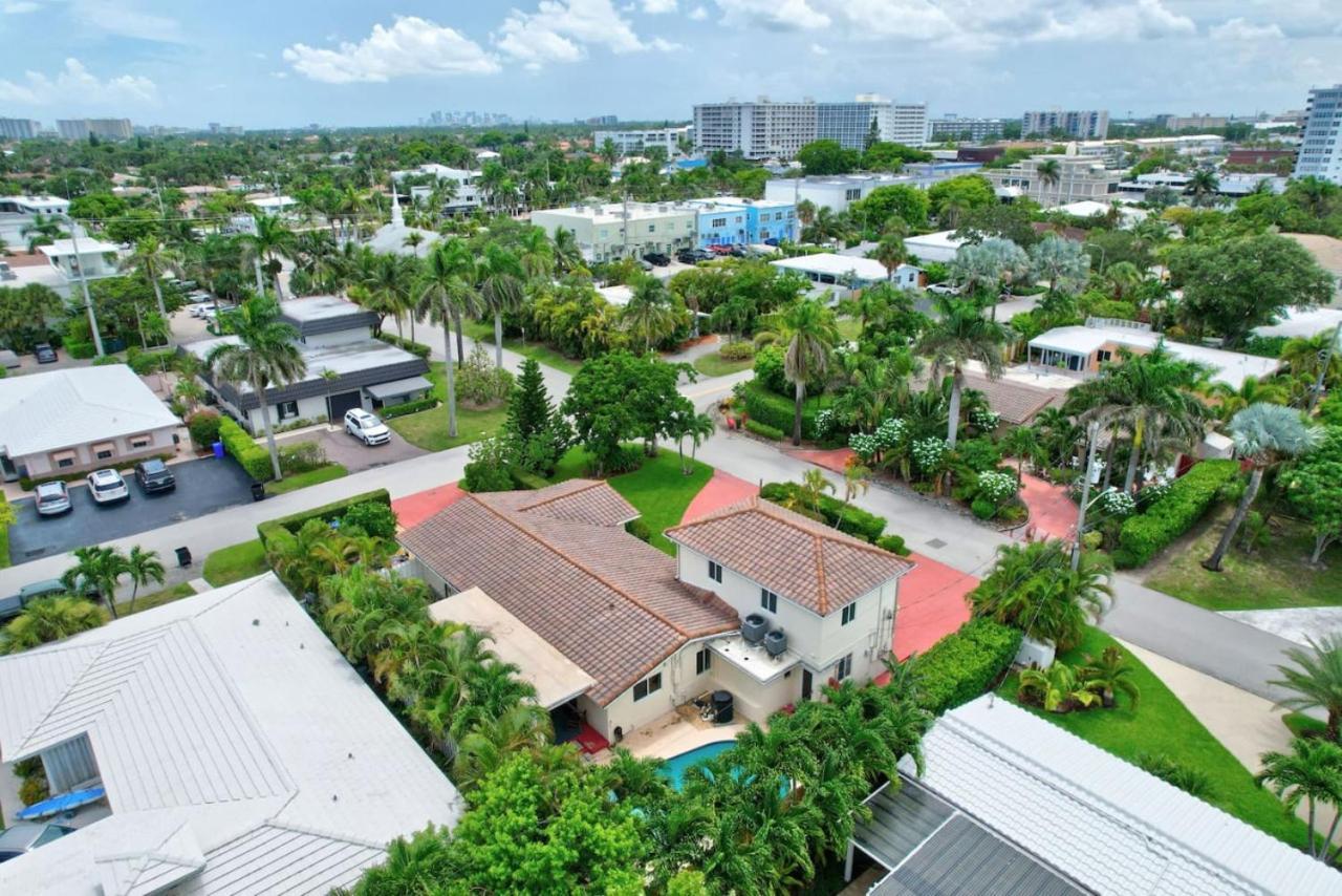 Trendy 1br 2ba Heated Pool Short Walk To The *