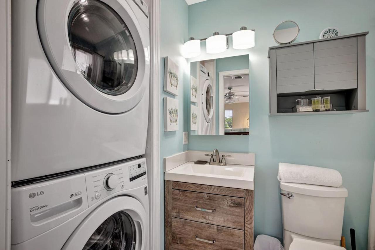 Trendy 1br 2ba Heated Pool Short Walk To The * Fort Lauderdale