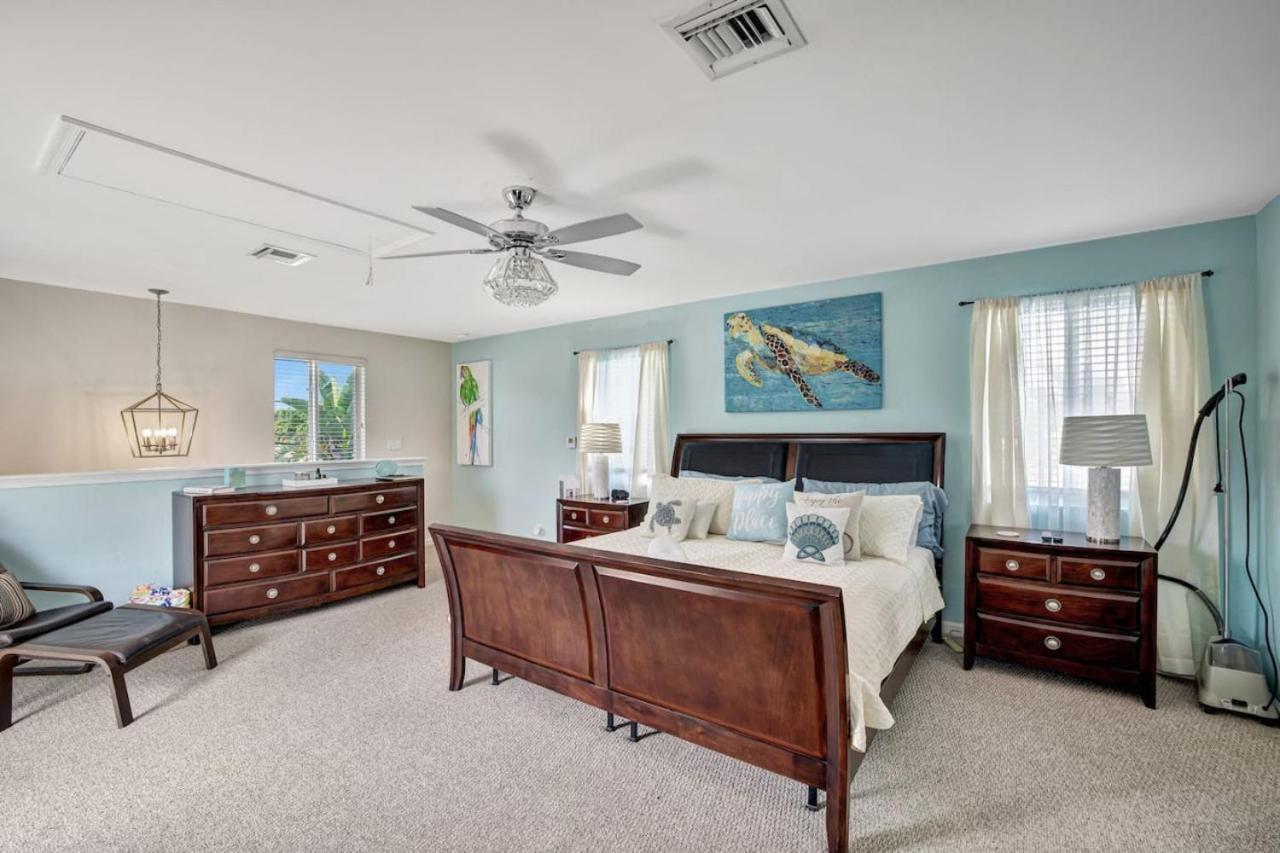 Trendy 1br 2ba Heated Pool Short Walk To The Holiday home Fort Lauderdale