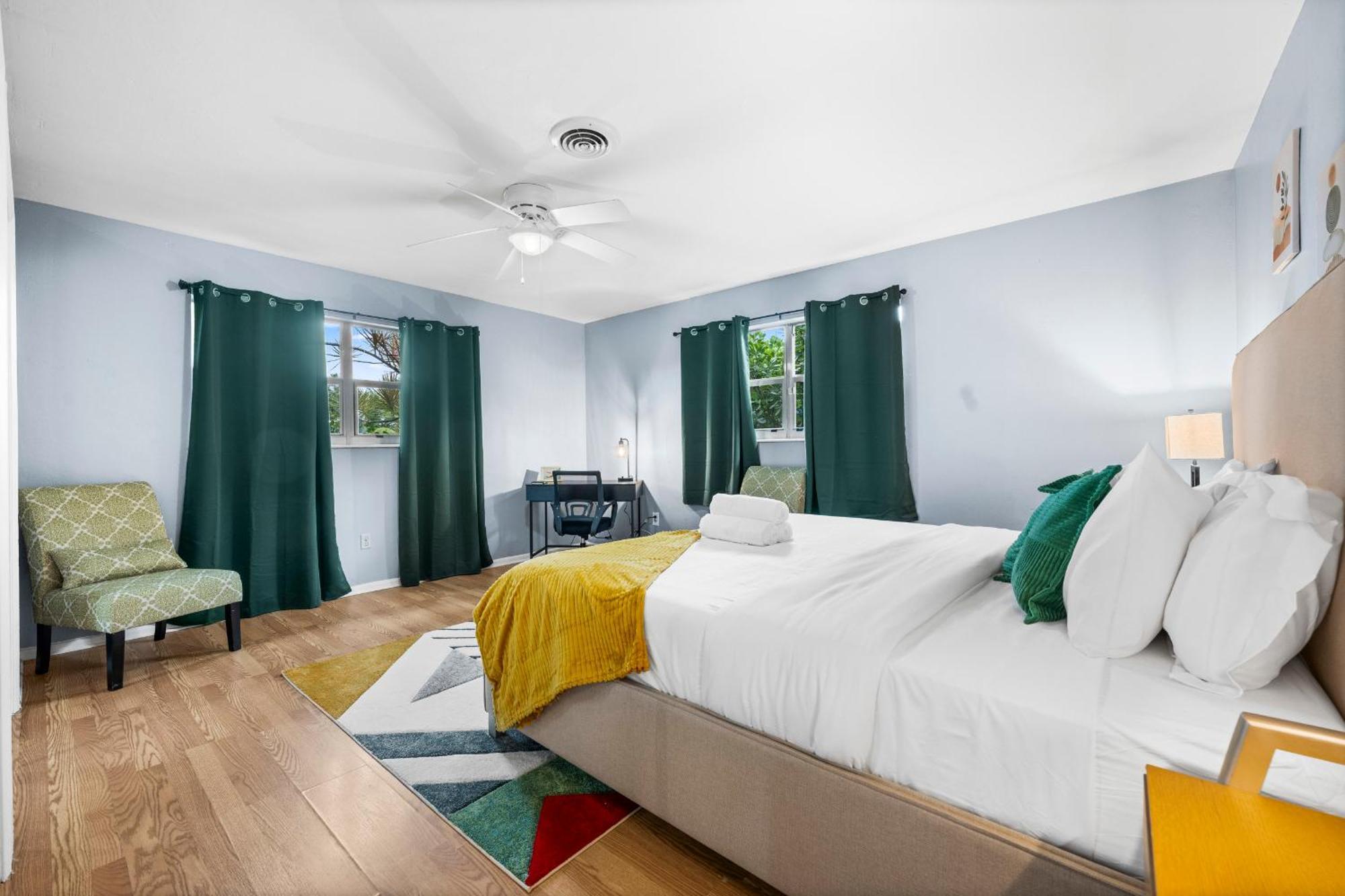3br Mini Oasis - Pool, Game Lounge And Near Beaches *