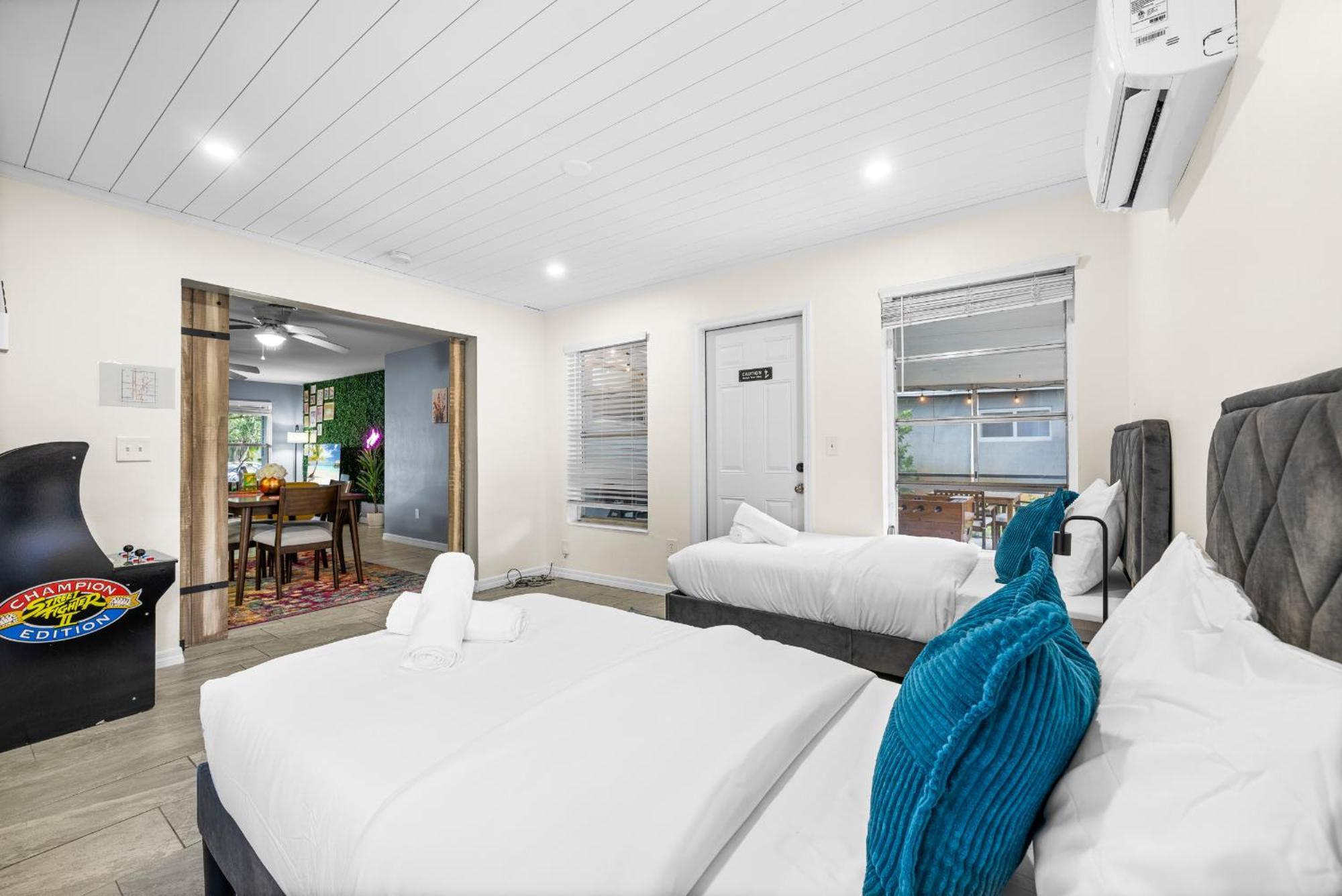 3br Mini Oasis - Pool, Game Lounge And Near Beaches Holiday home *