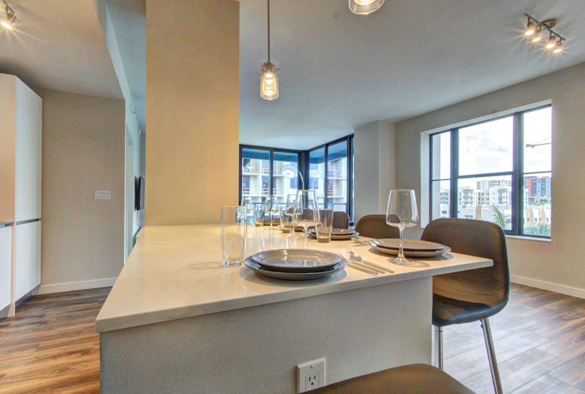 Sejur Homes * Fort Lauderdale