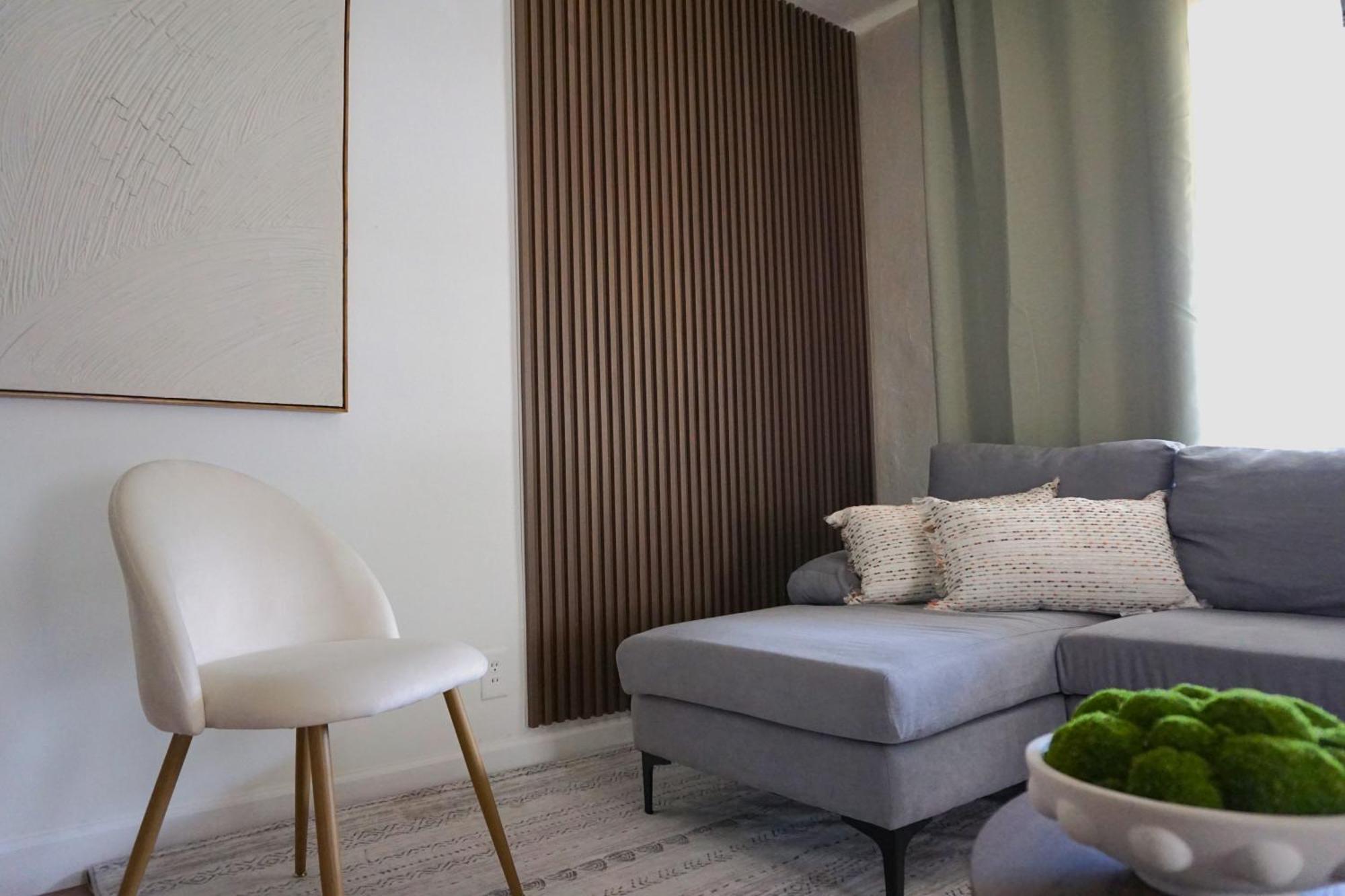 Modern Oasis, King Bed Pet Friendly 10m To Holiday home *