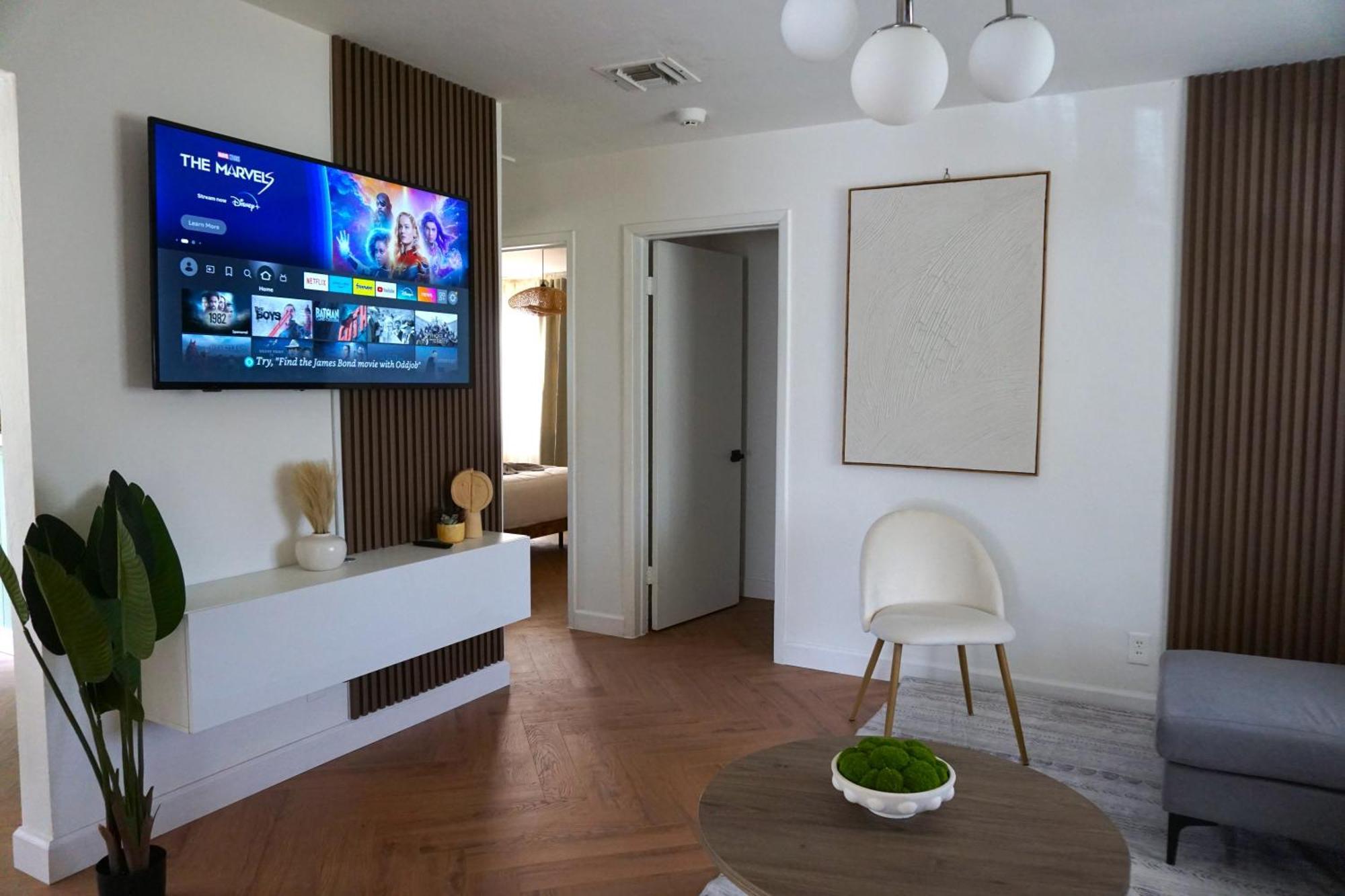 Holiday home Modern Oasis, King Bed Pet Friendly 10m To Fort Lauderdale
