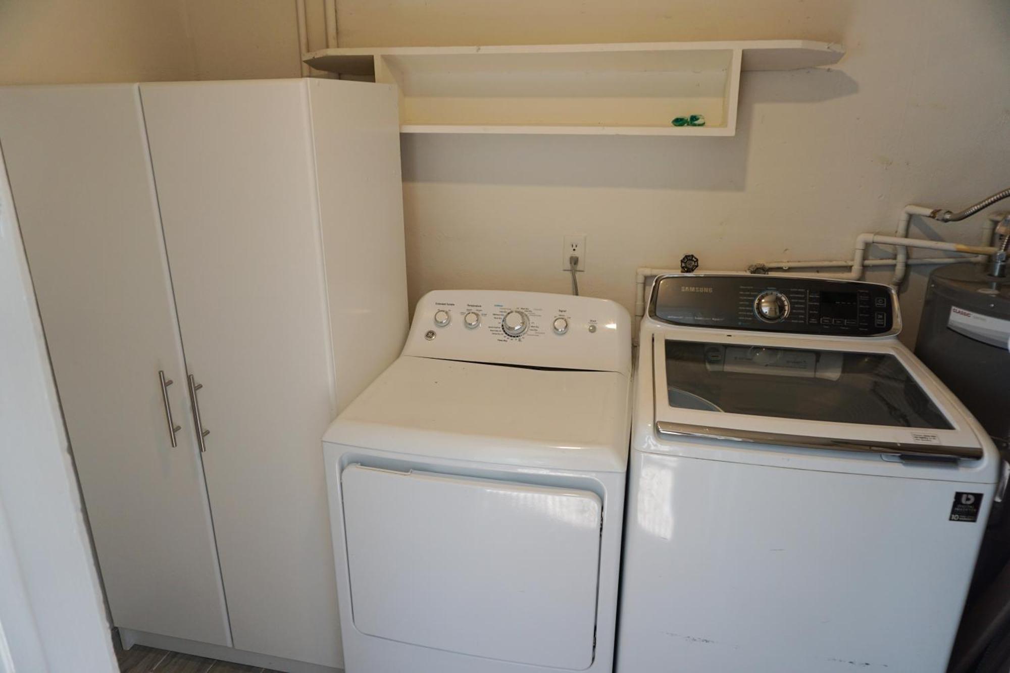 Modern Oasis, King Bed Pet Friendly 10m To