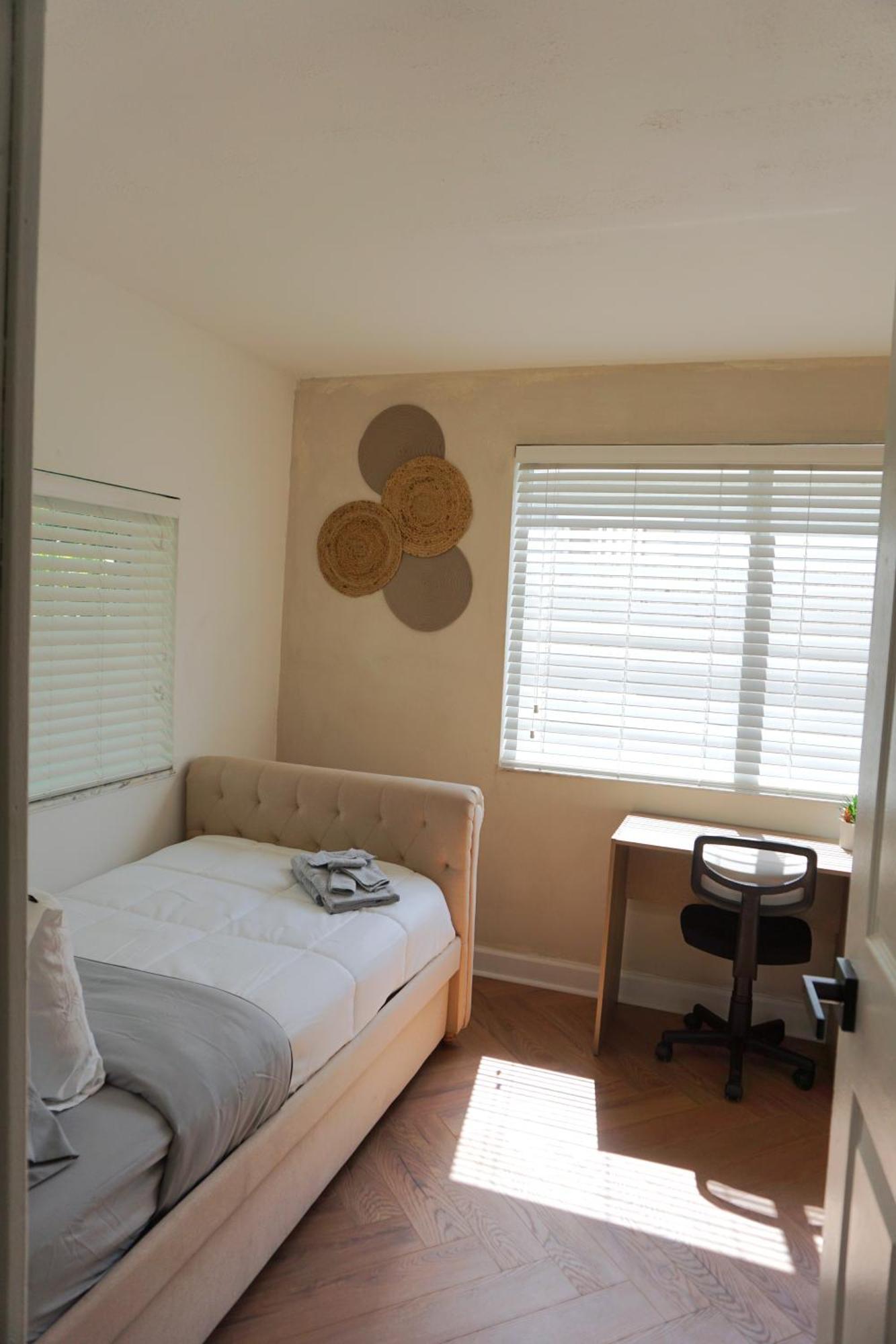 Modern Oasis, King Bed Pet Friendly 10m To * Fort Lauderdale