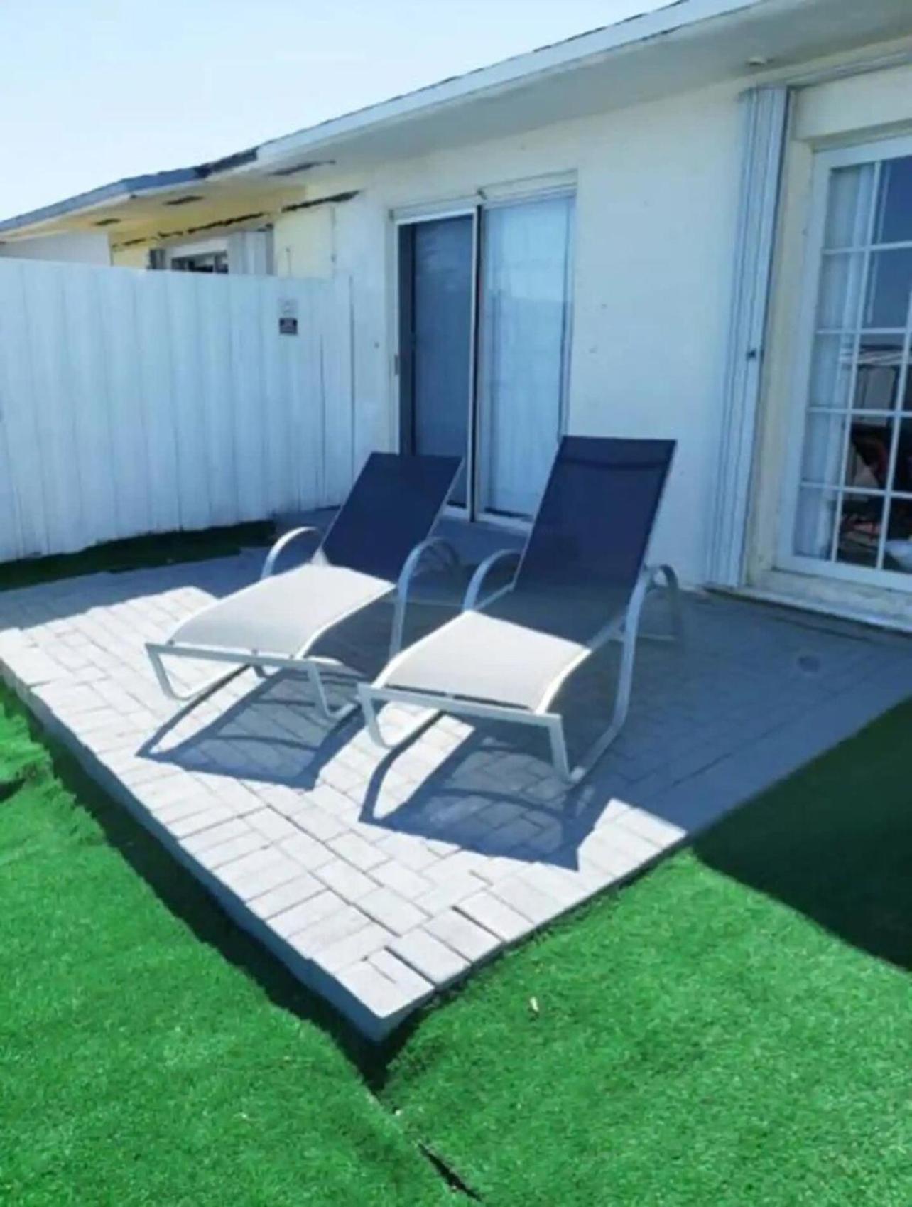 Lakeside 3br Retreat With Private Yard & Kayak Use * Fort Lauderdale