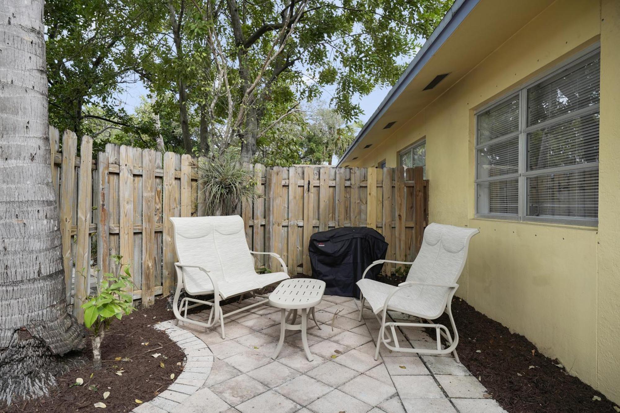 Lovely 1 Bedroom - Just Beachy By Pmi Fort Lauderdale