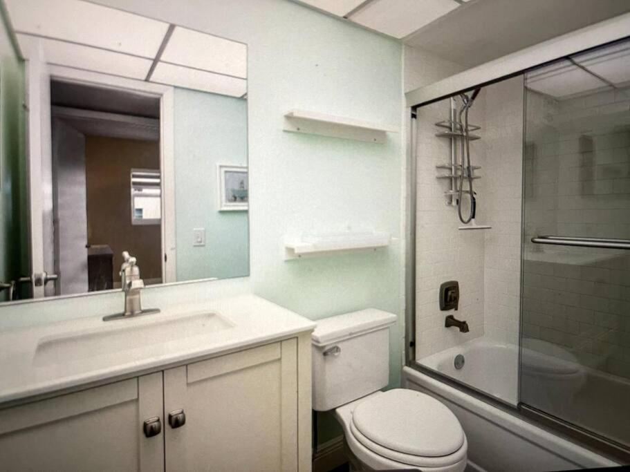 Charming Get-a-way At The Apartment *