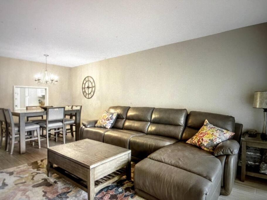 Apartment Charming Get-a-way At The *