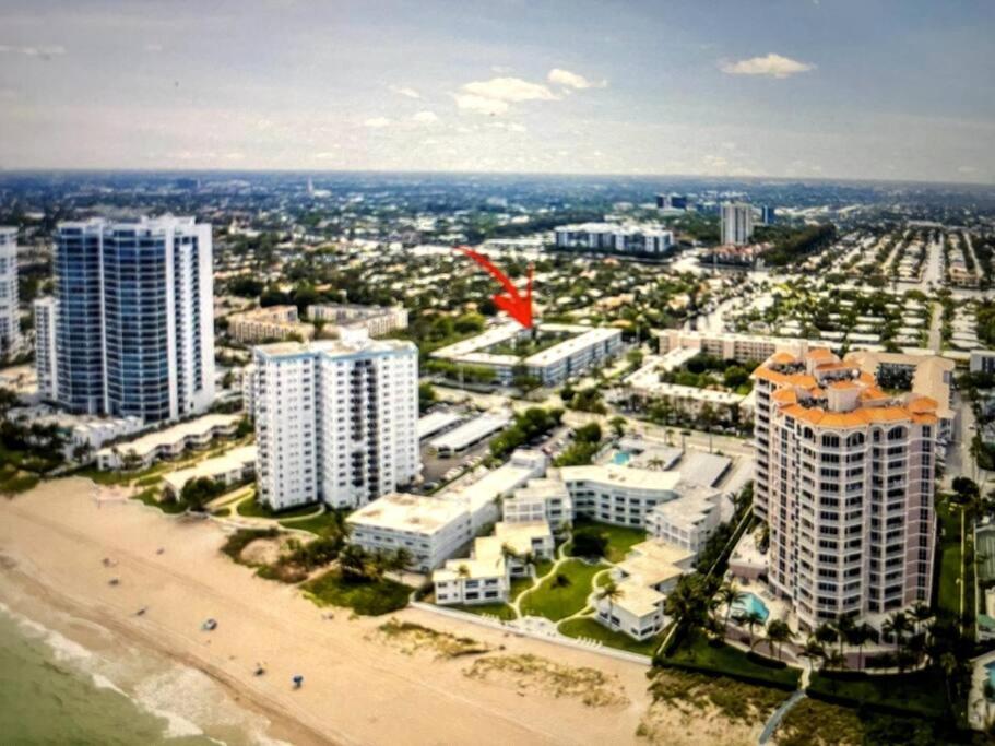 Apartment A Block From The Beach! Charming Get-a-way At The *
