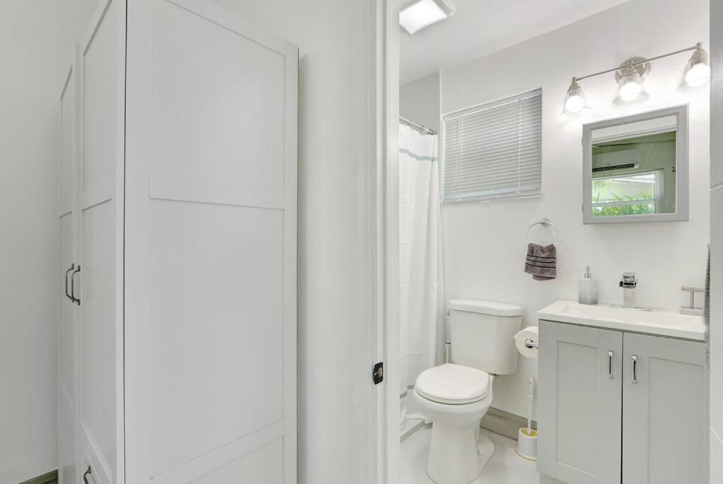Charming 1br Hideaway In Lauderdale Fort Lauderdale