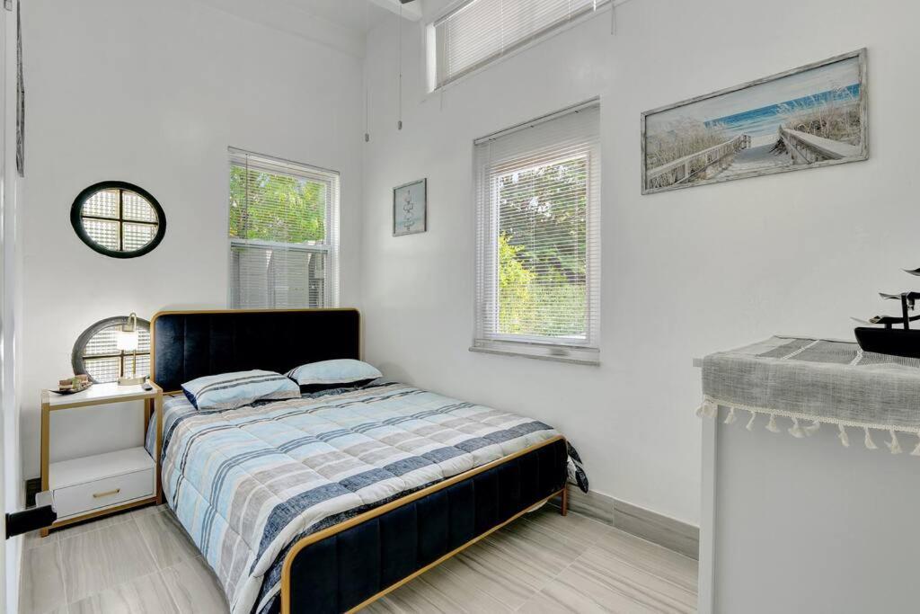 2br 1ba Near Nightlife And *