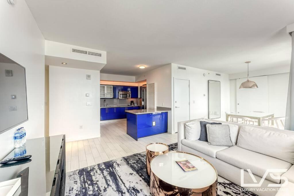 W Ftl 1509 Oceanview 2bed 2bath Holiday home *