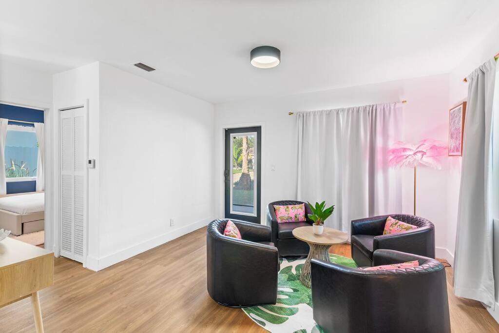 Stylish 4-bedroom Near Downtown Lauderdale * Fort Lauderdale