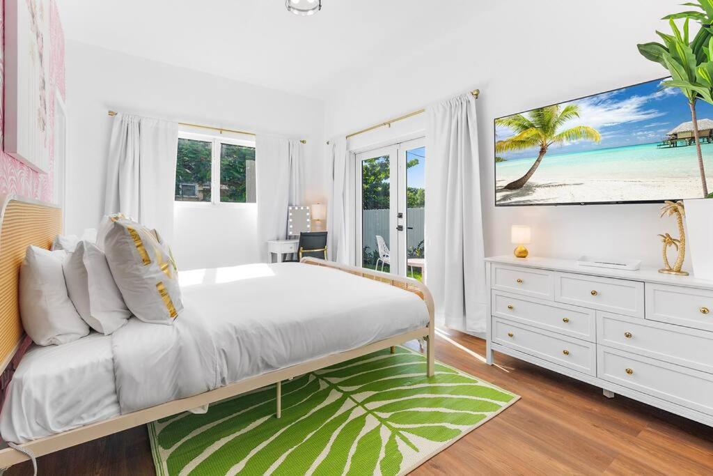 Holiday home Stylish 4-bedroom Near Downtown Lauderdale