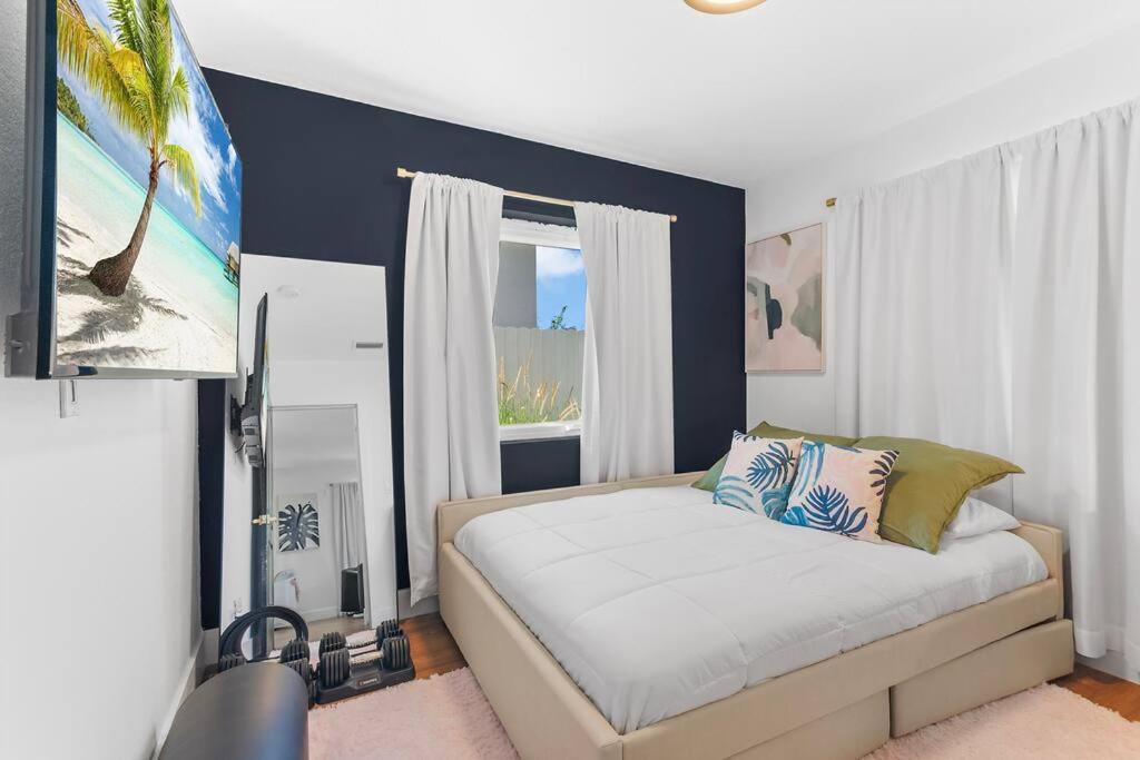 Holiday home Stylish 4-bedroom Near Downtown Lauderdale