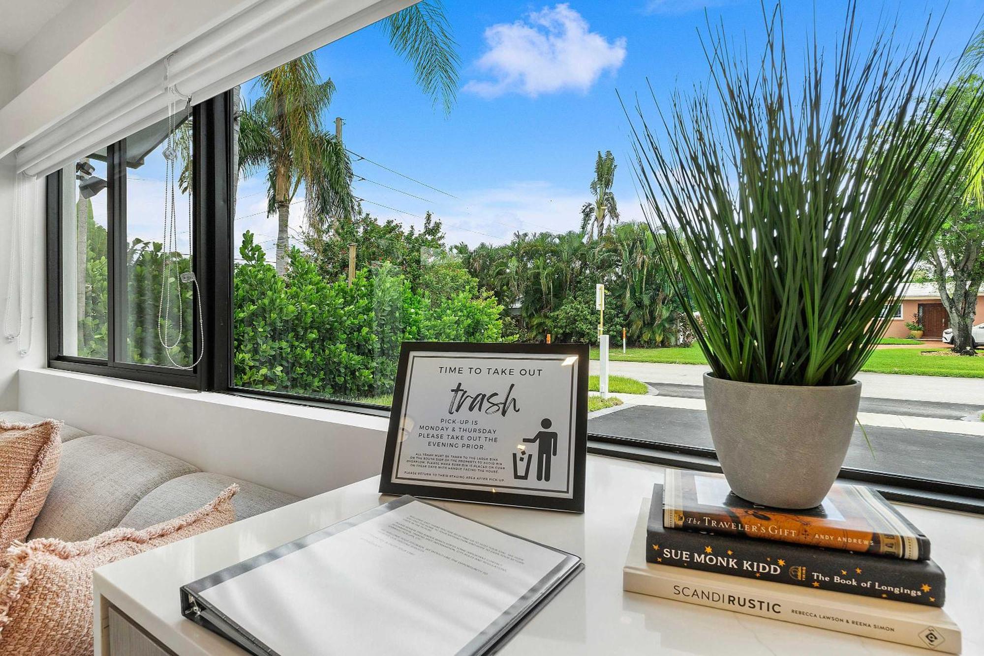 Lush Florida King Bed Studio - Dog Friendly Oasis Apartment Fort Lauderdale