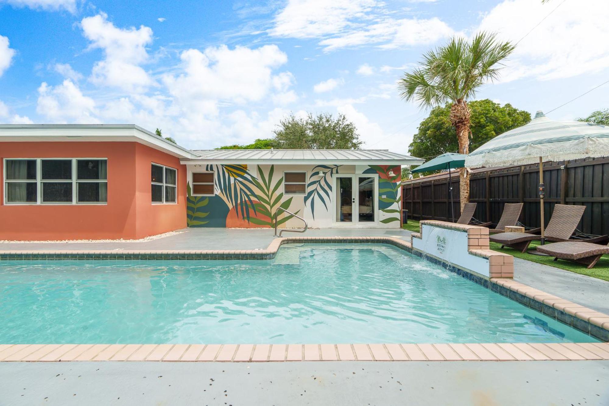 Havana Haven By Bk - Family Friendly - Close To - Large Heated Pool - 4 Beds - Sleeps 8 Fort Lauderdale