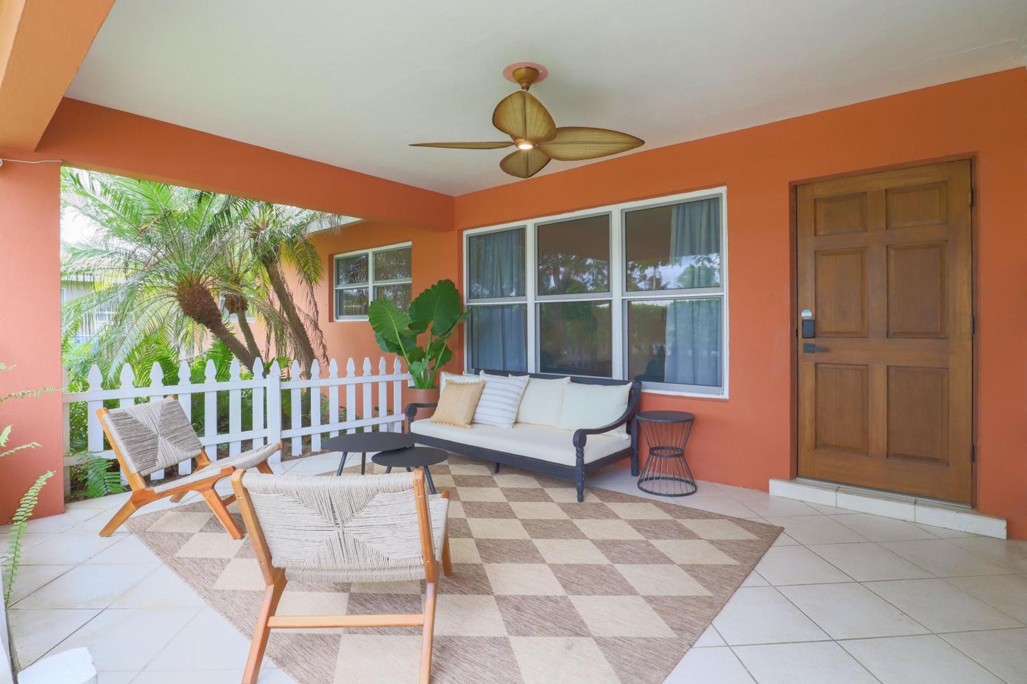 Holiday home Havana Haven By Bk - Family Friendly - Close To - Large Heated Pool - 4 Beds - Sleeps 8 *