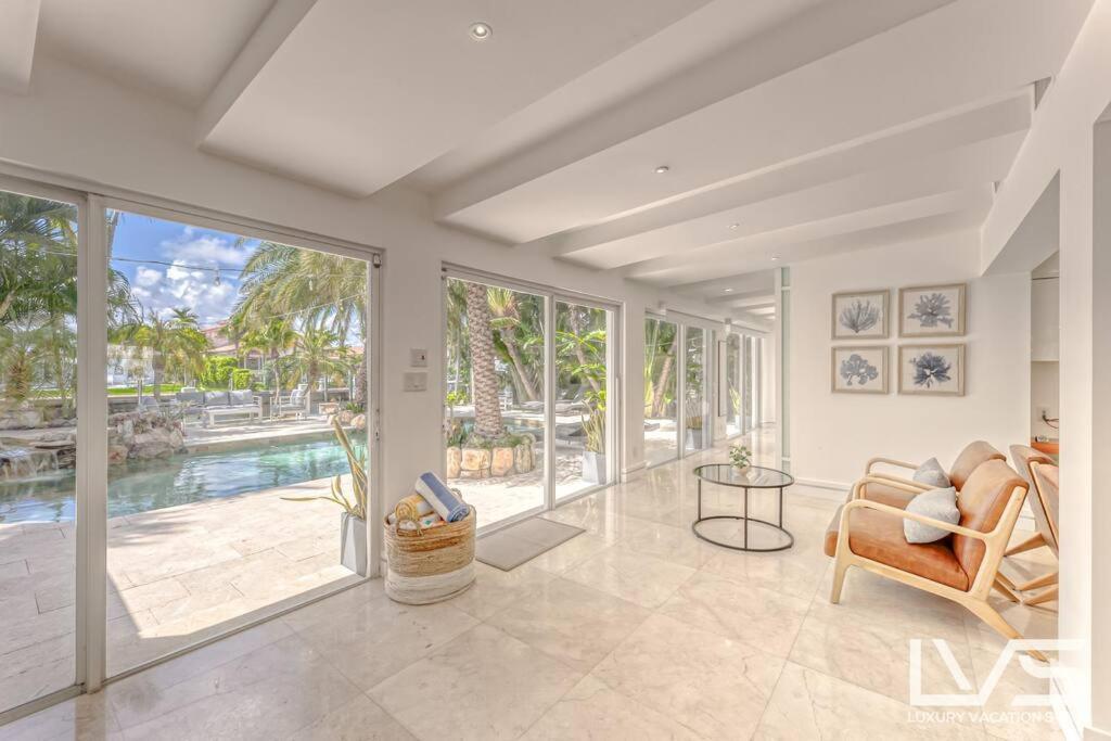 Imperial- Waterfront Wlk2bch Heated Pool
