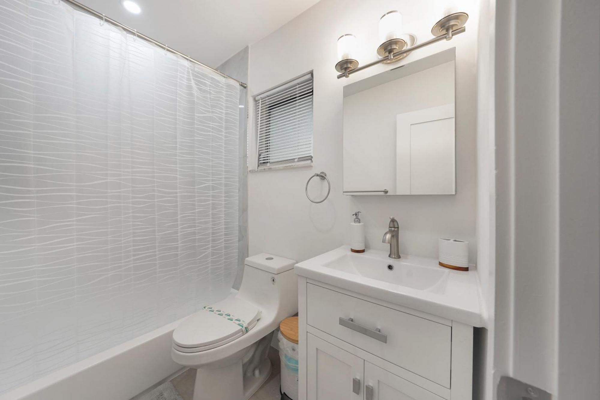 Lovely 1 Bedroom - Just Beachy By Pmi * Fort Lauderdale