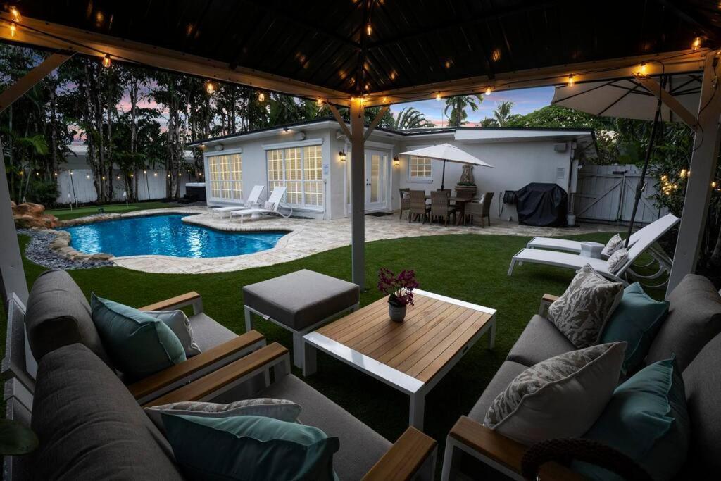 Haven Heated Pool, Hot Tub,mini Golf, Villa Fort Lauderdale
