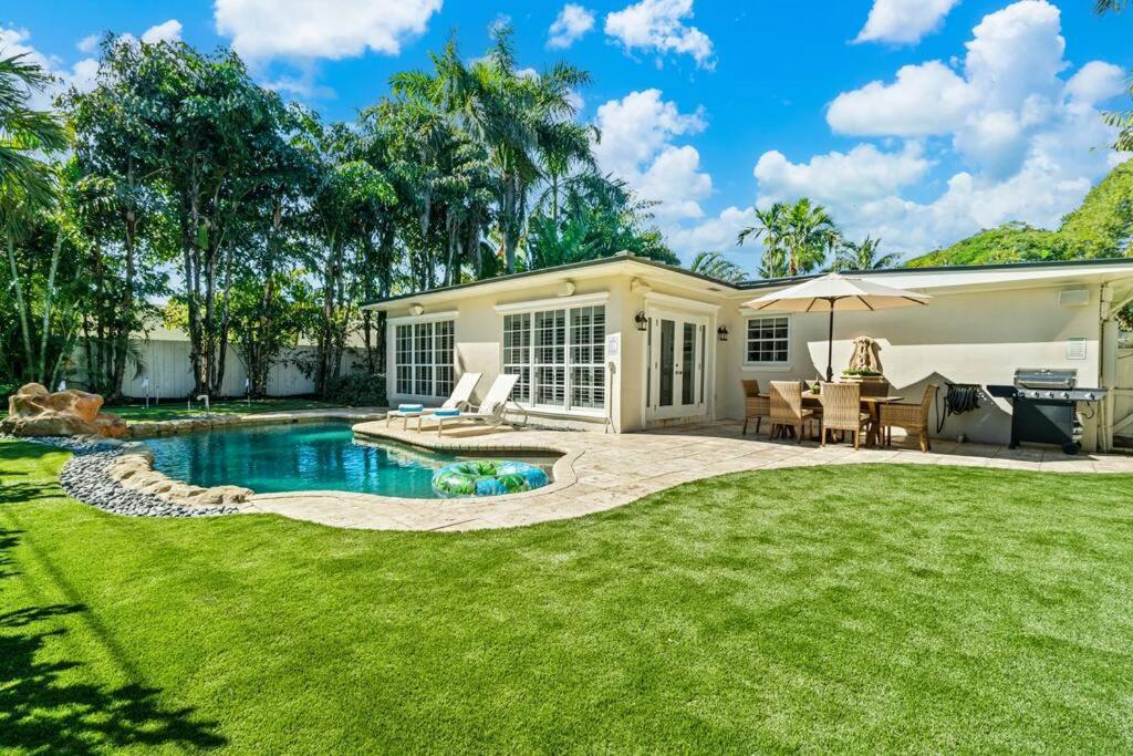 Haven Heated Pool, Hot Tub,mini Golf, Villa Fort Lauderdale