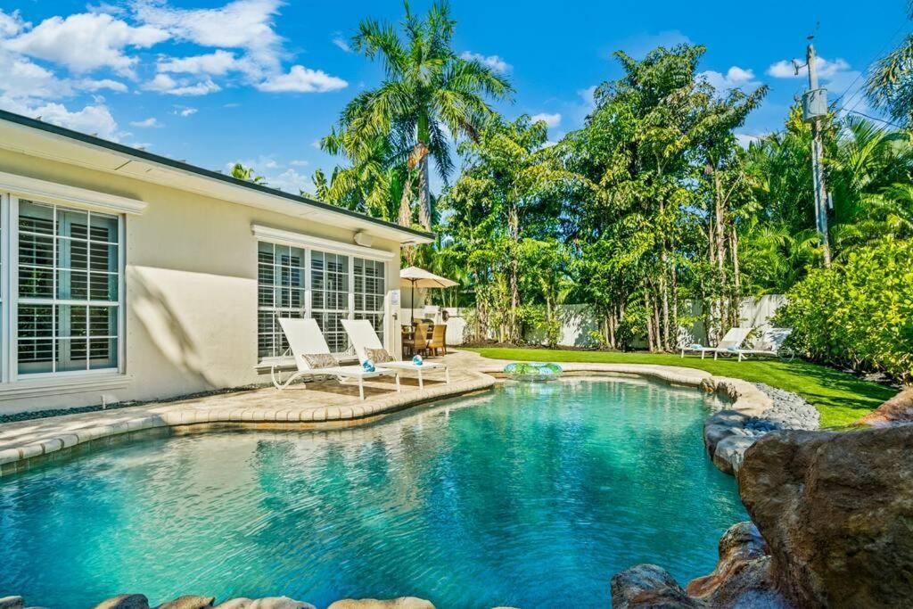 Haven Heated Pool, Hot Tub,mini Golf, Villa *