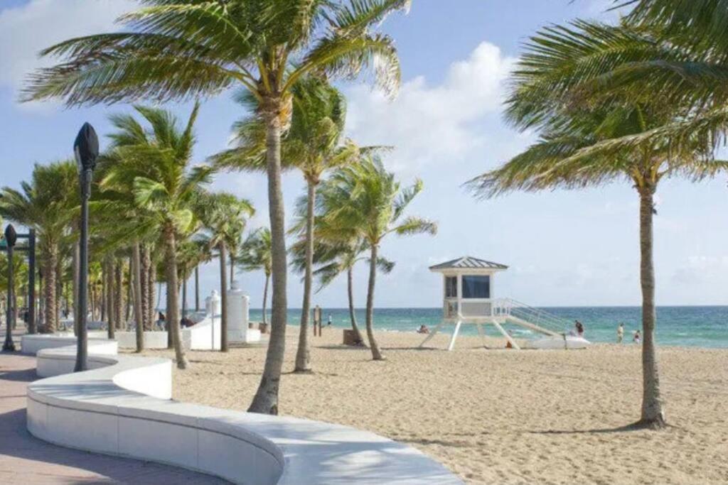Villa Haven Heated Pool, Hot Tub,mini Golf, Fort Lauderdale