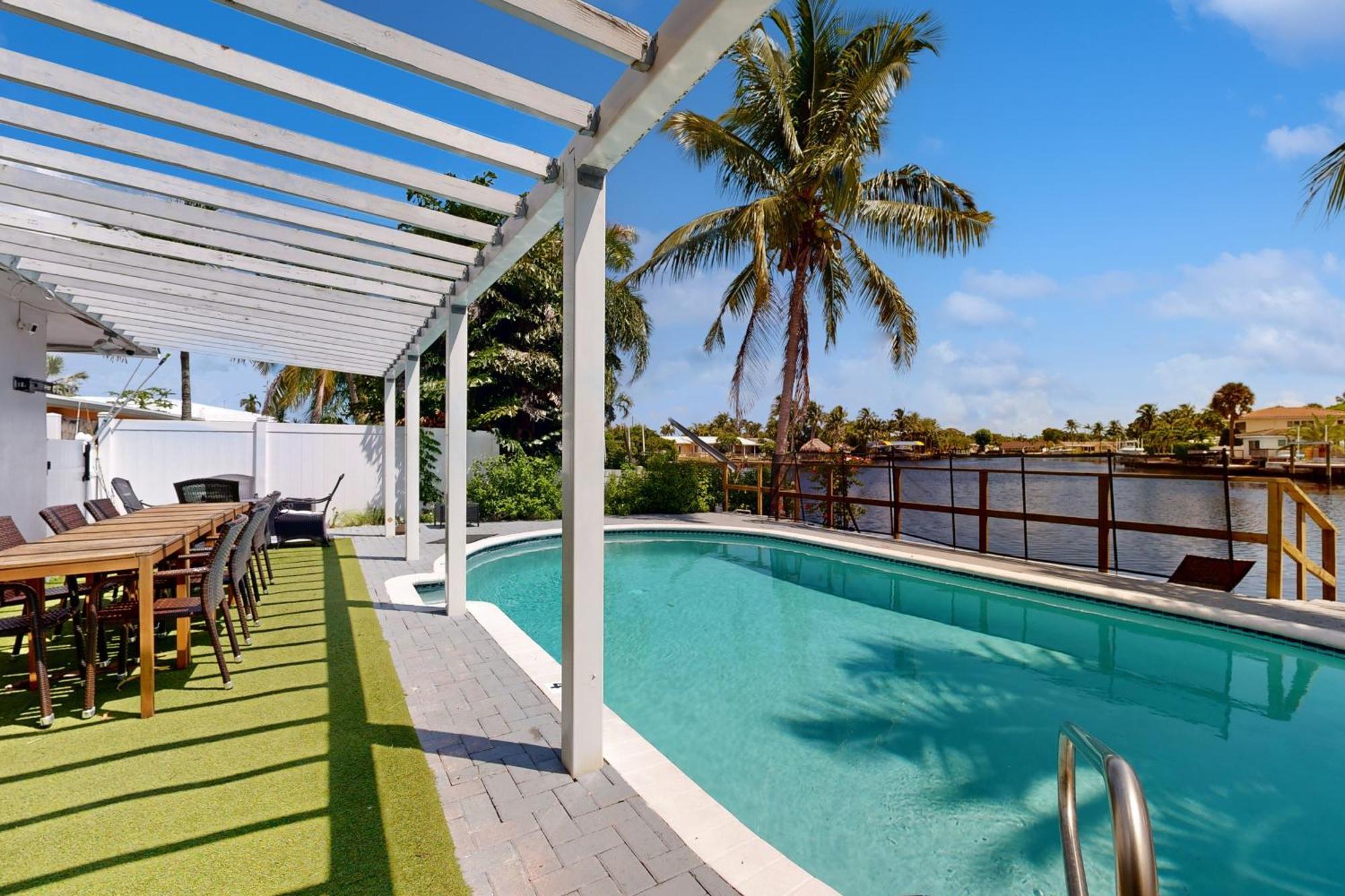 The Manors Waterfront Oasis Fort Lauderdale