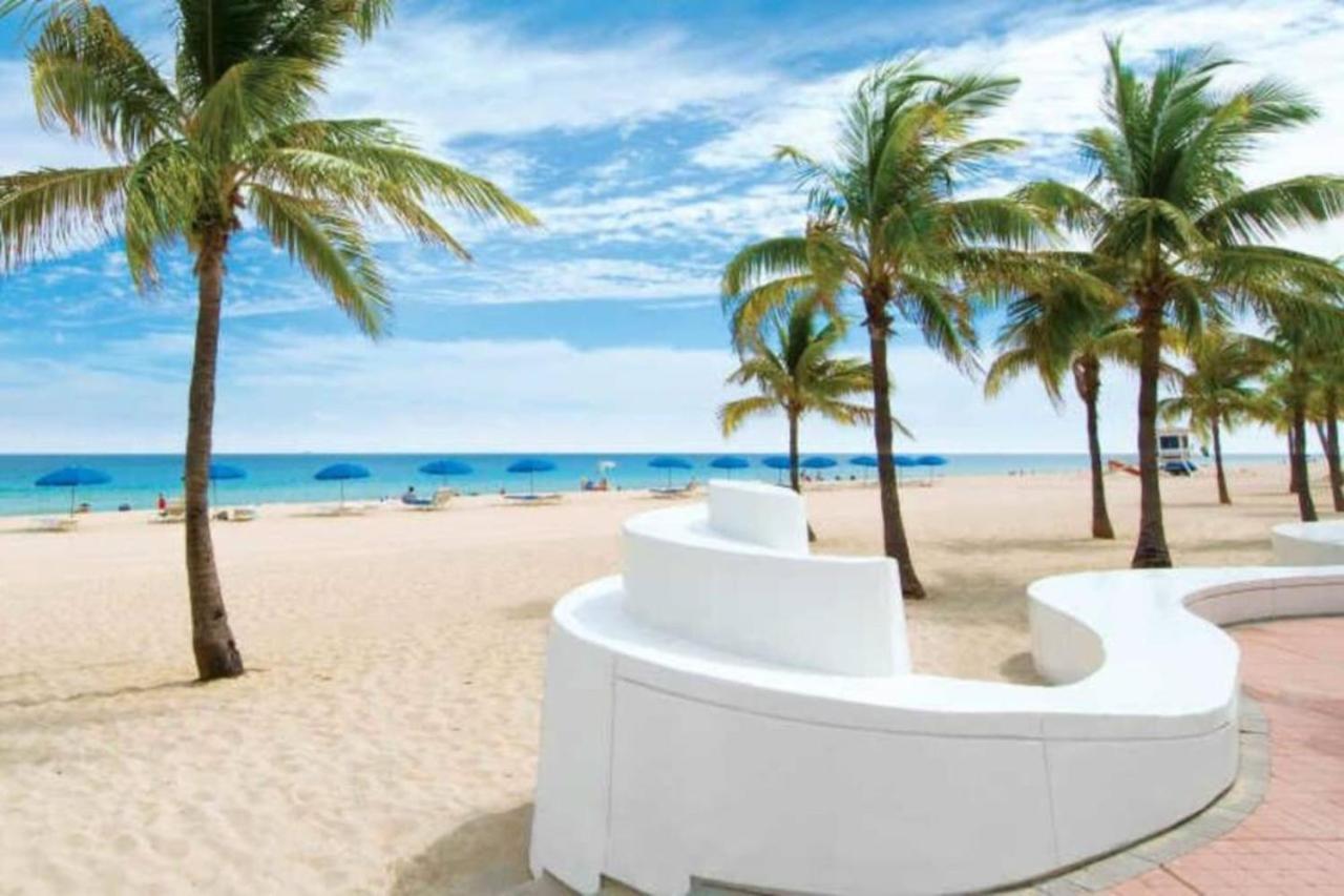 Renovated Intercoastal 2bdrm 1 Bath Walk To Holiday home Fort Lauderdale