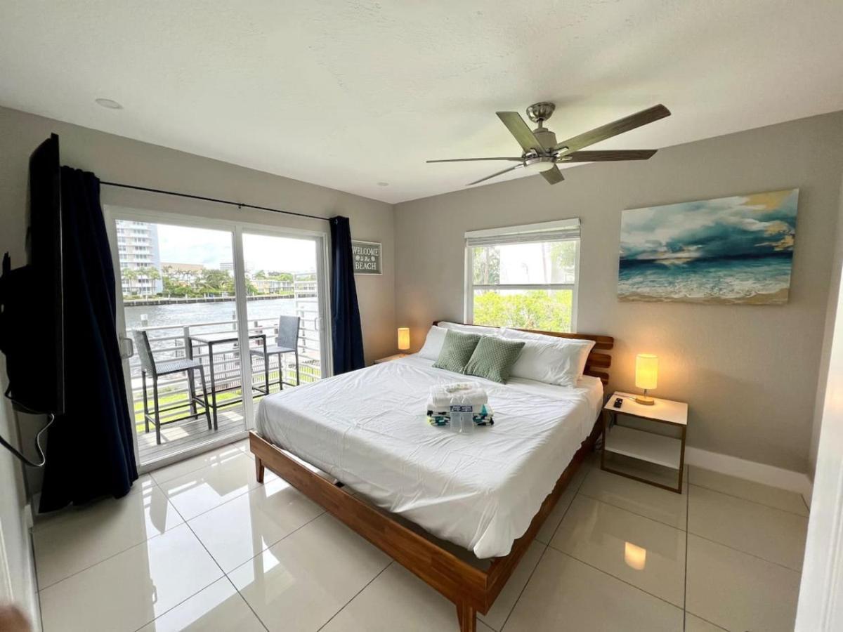 Renovated Intercoastal 2bdrm 1 Bath Walk To Holiday home Fort Lauderdale