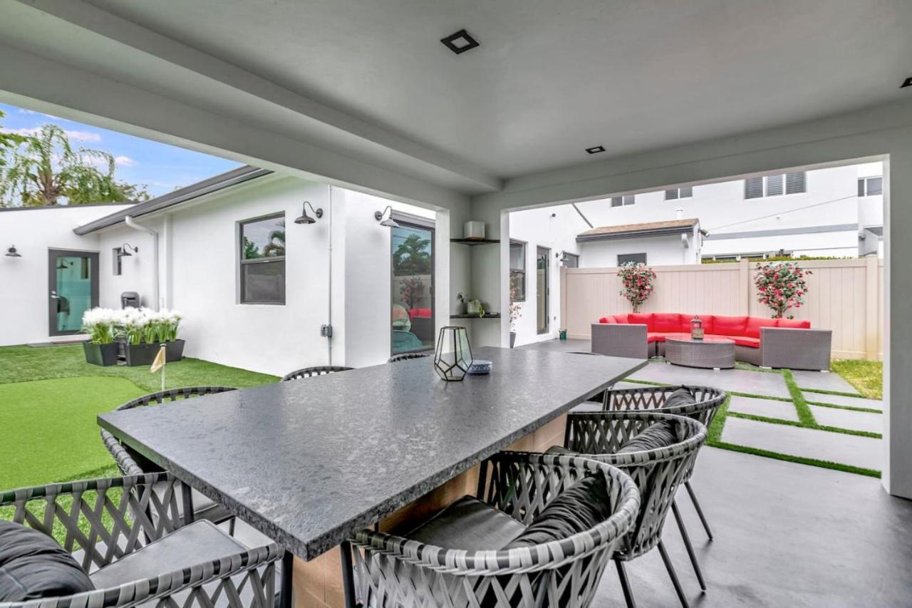 Lovely 2br 2ba Modern Flat With Vibrant Backyard Fort Lauderdale