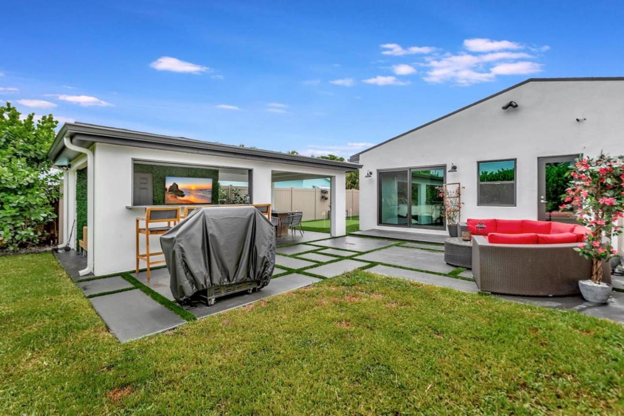 Lovely 2br 2ba Modern Flat With Vibrant Backyard Fort Lauderdale