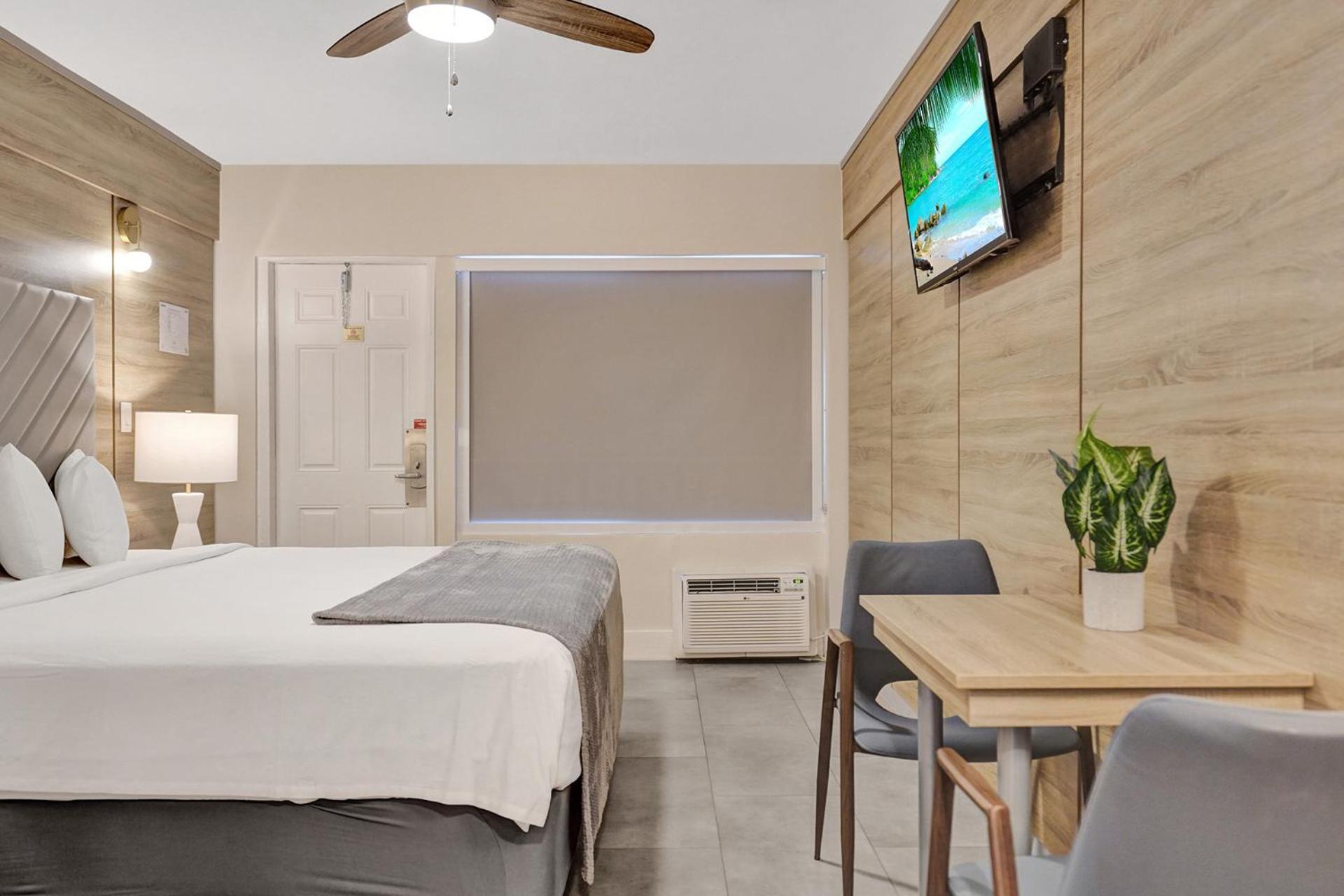 Hotel Royal Palace 3*