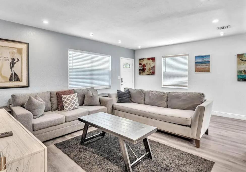 Cozy 3 - 2, Heated Pool & Jacuzzi, 10 Min And Olas
