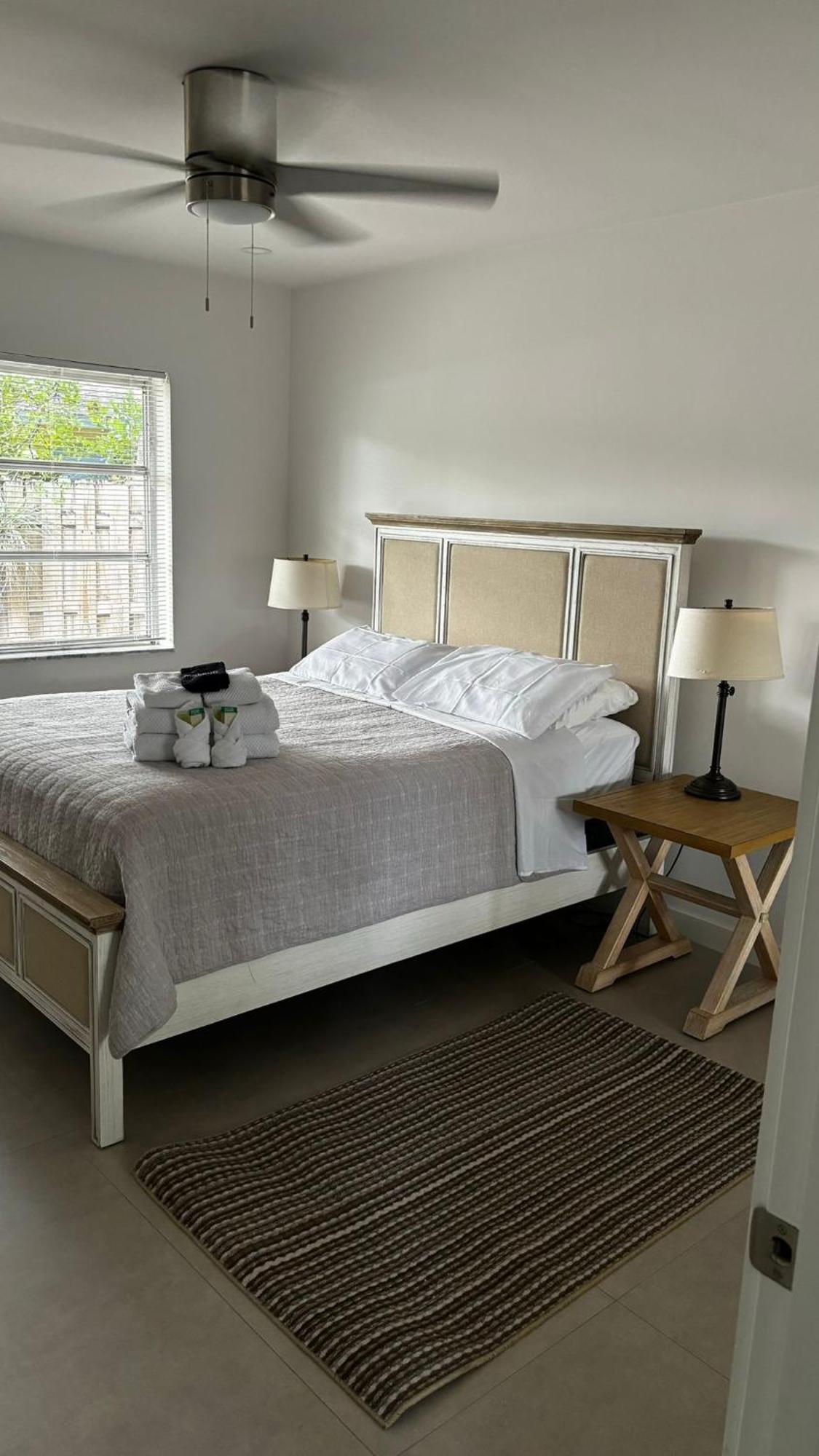Lovely 1 Bedroom - Just Beachy By Pmi Apartment Fort Lauderdale