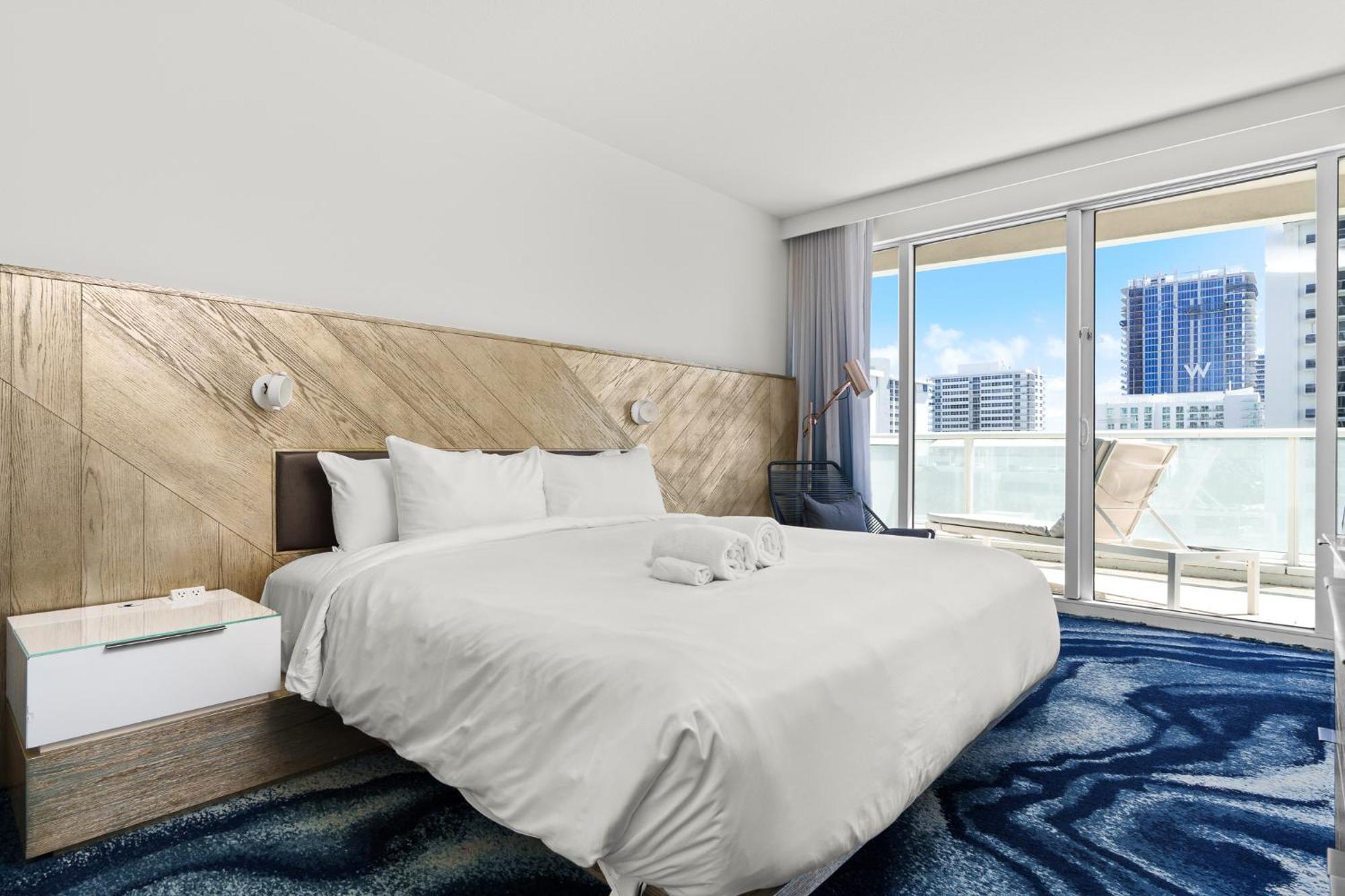2br W Fll, Ocean Views, Infinity Pool, Hot Tub, Large Balcony, Easy Amentiy Access