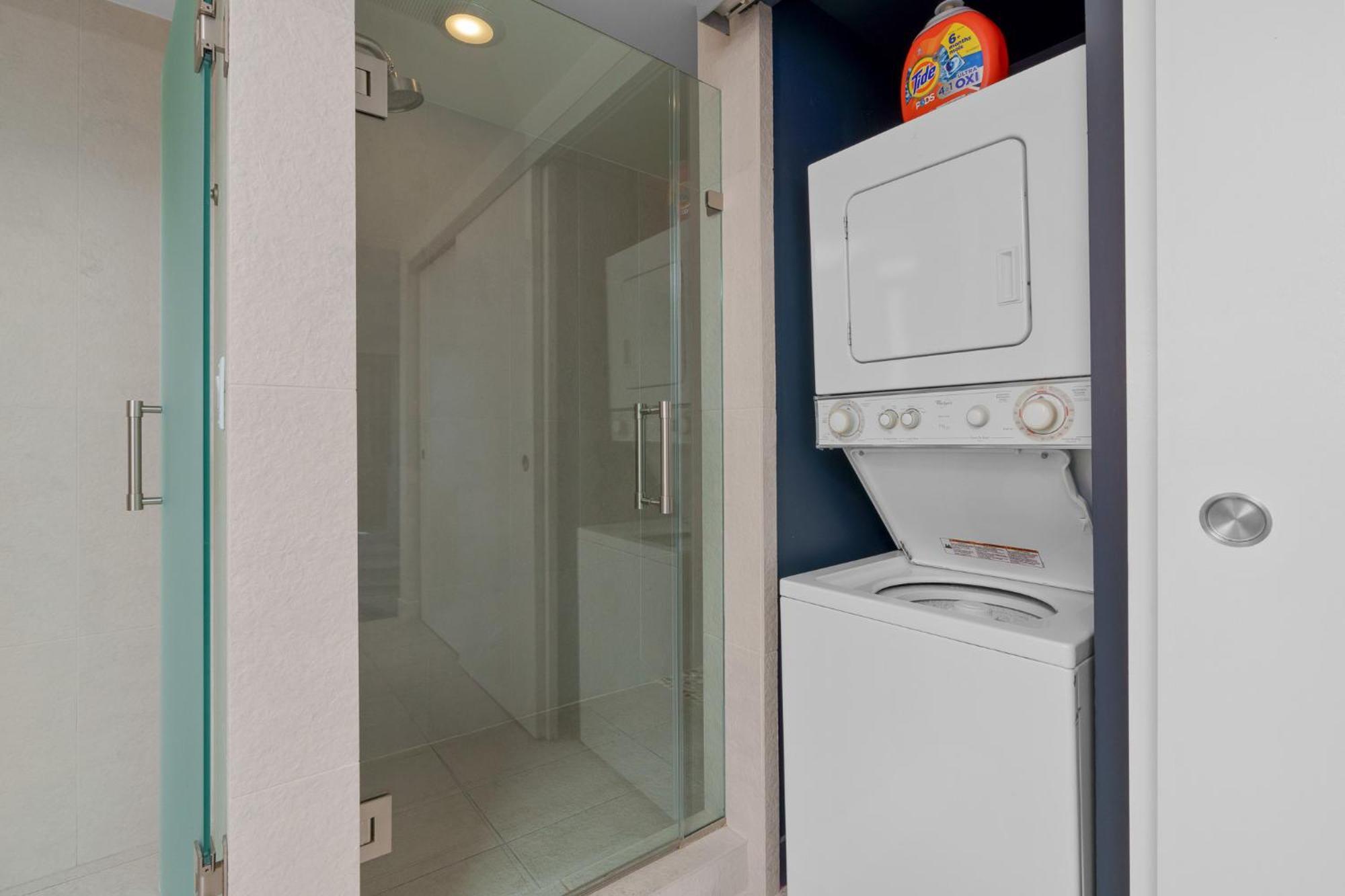 2br W Fll, Ocean Views, Infinity Pool, Hot Tub, Large Balcony, Easy Amentiy Access Apartment Fort Lauderdale