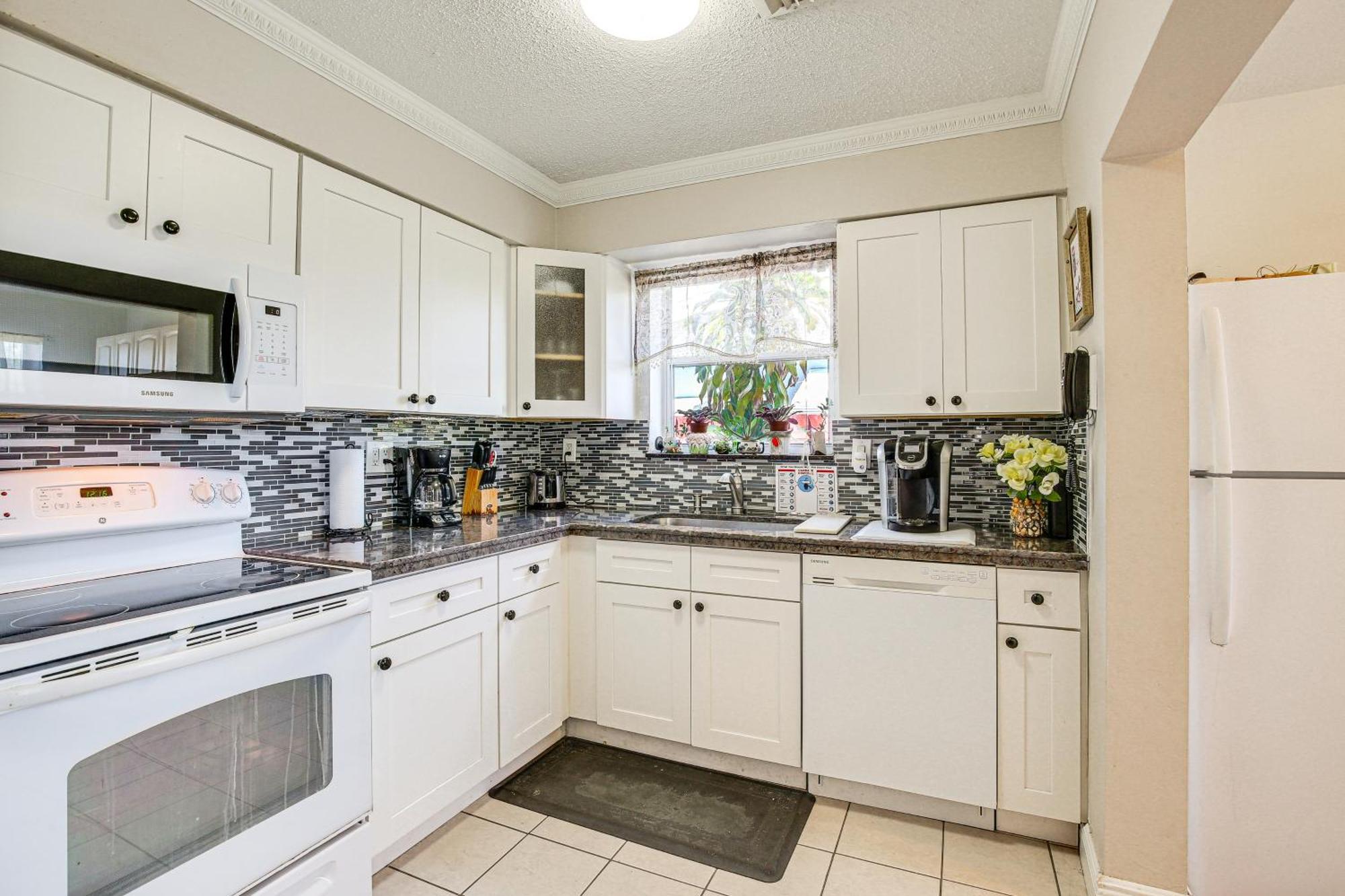 Homey Ft Lauderdale Getaway 4 Miles To Beach! Holiday home *