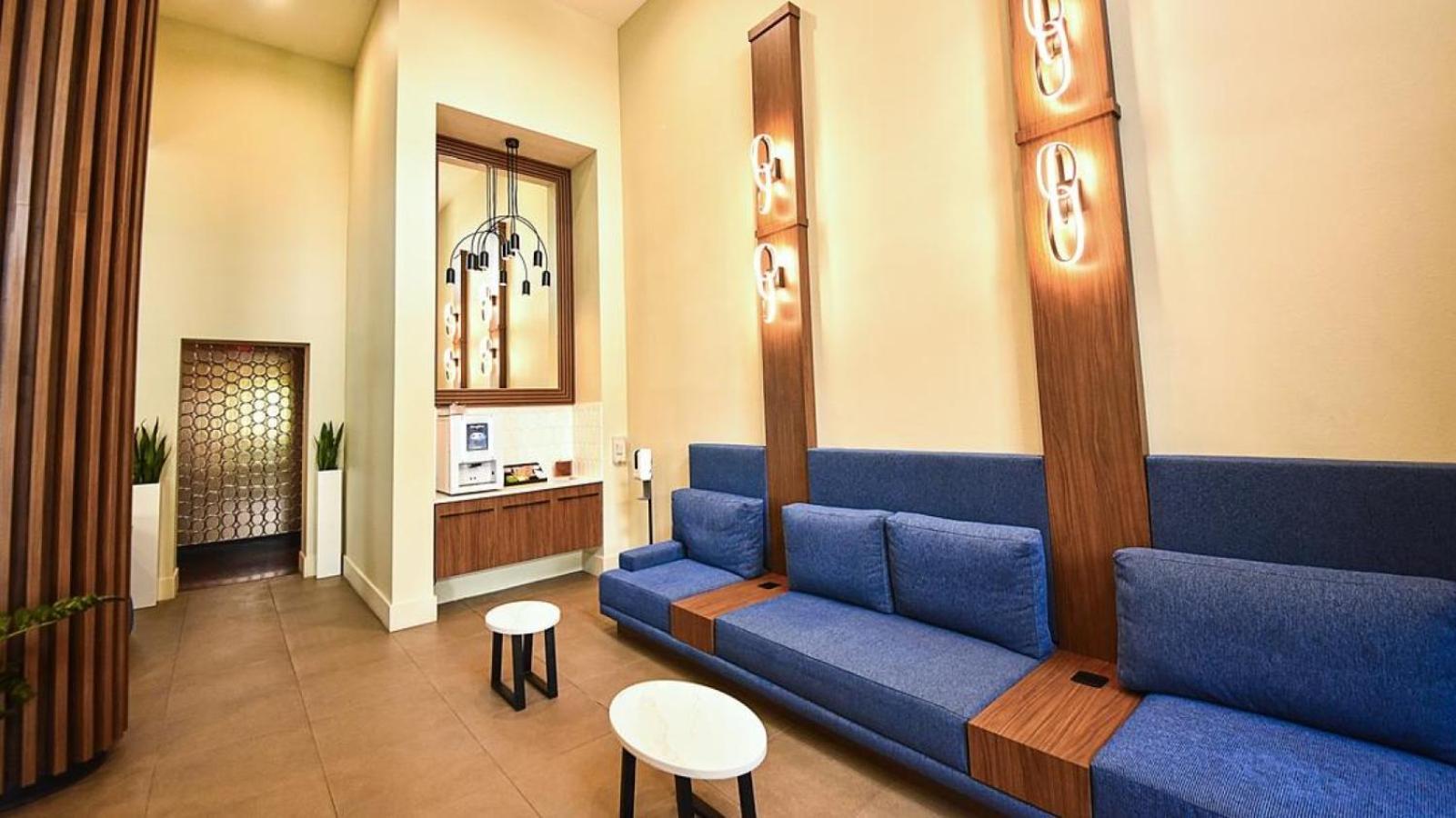 Landing At Aviah - 2 Bedrooms In Lauderdale