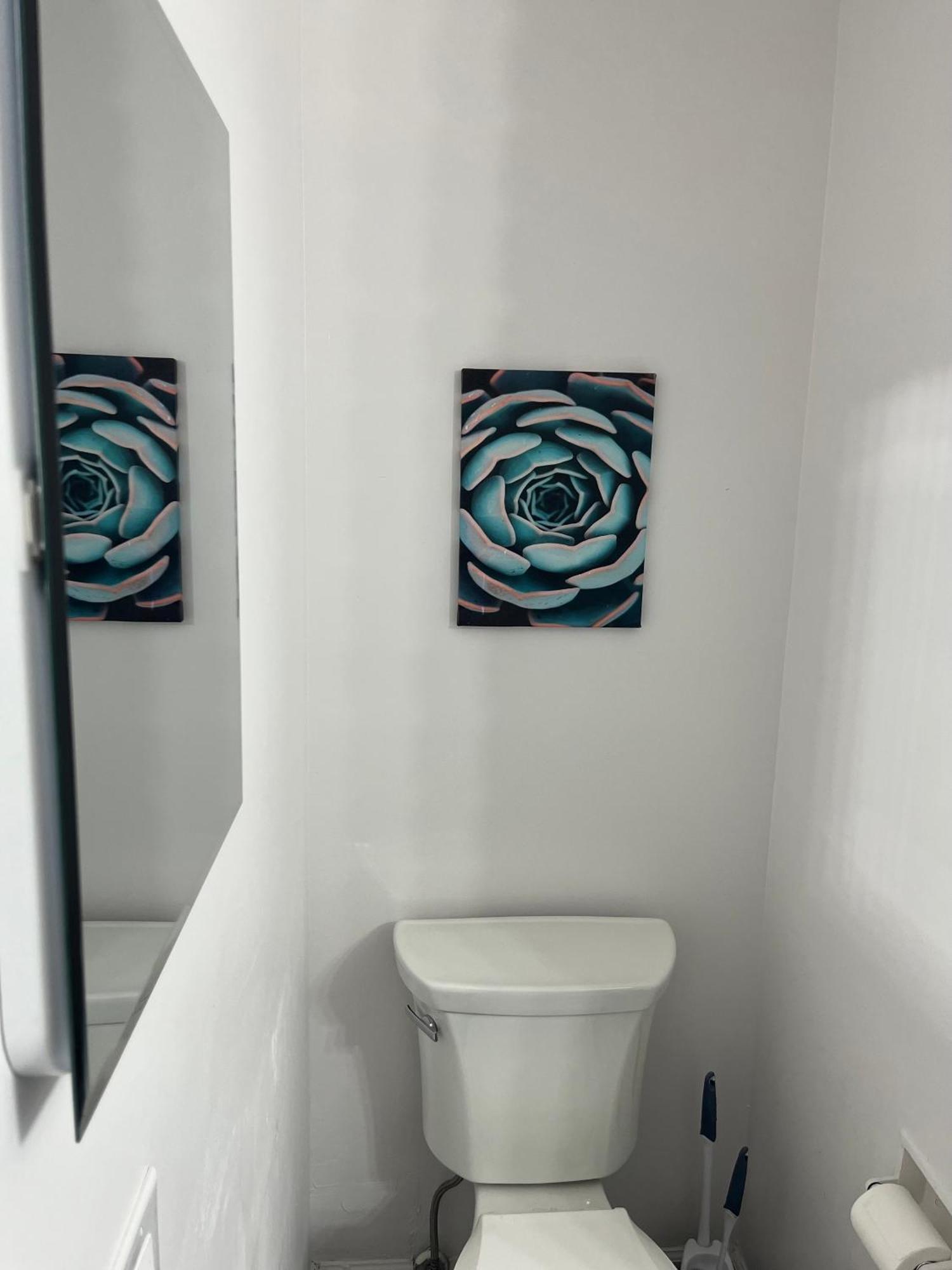 Lakefront Retreat With Pool Mins From And Airport Fort Lauderdale