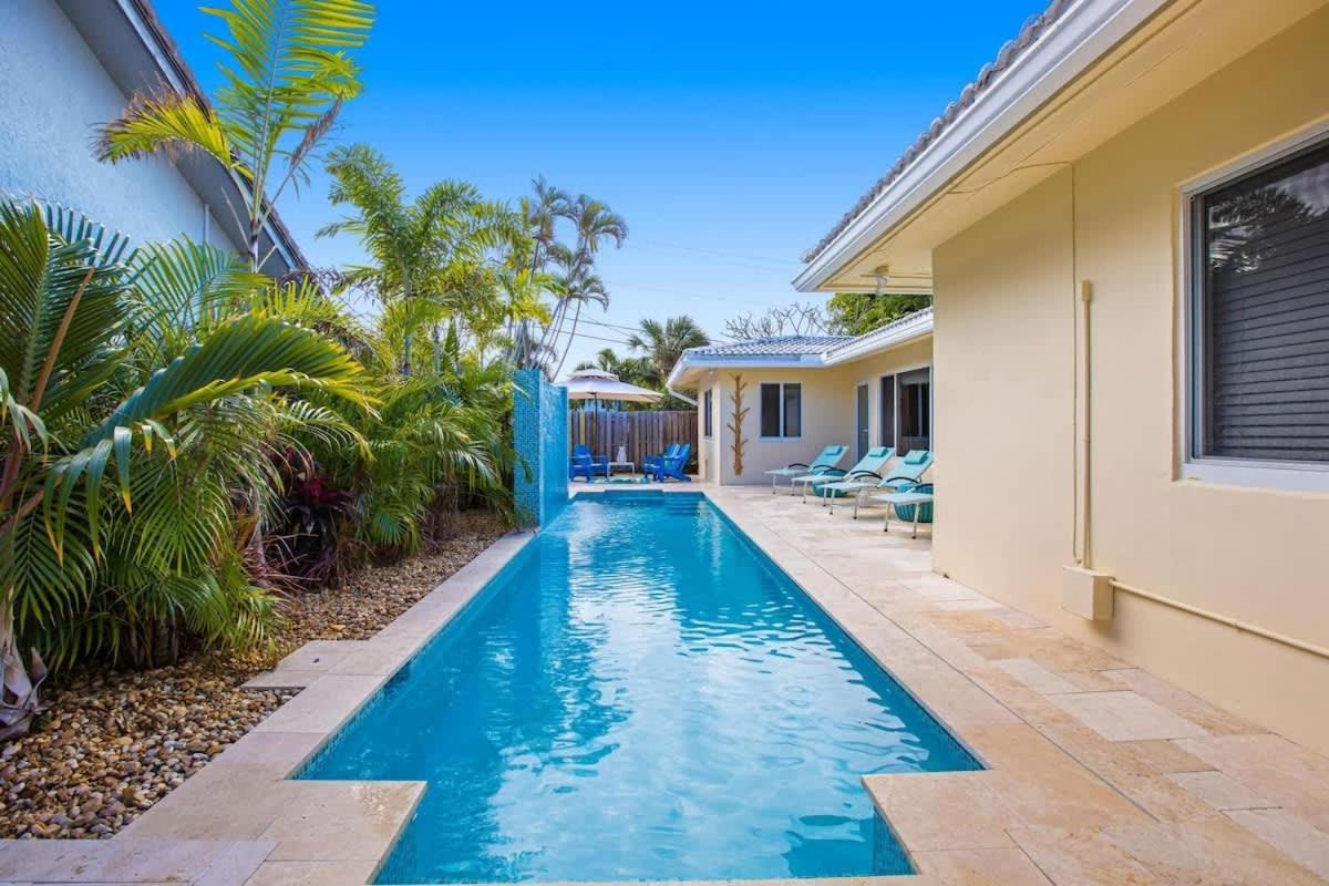 Walking From The 3br Holiday home Fort Lauderdale