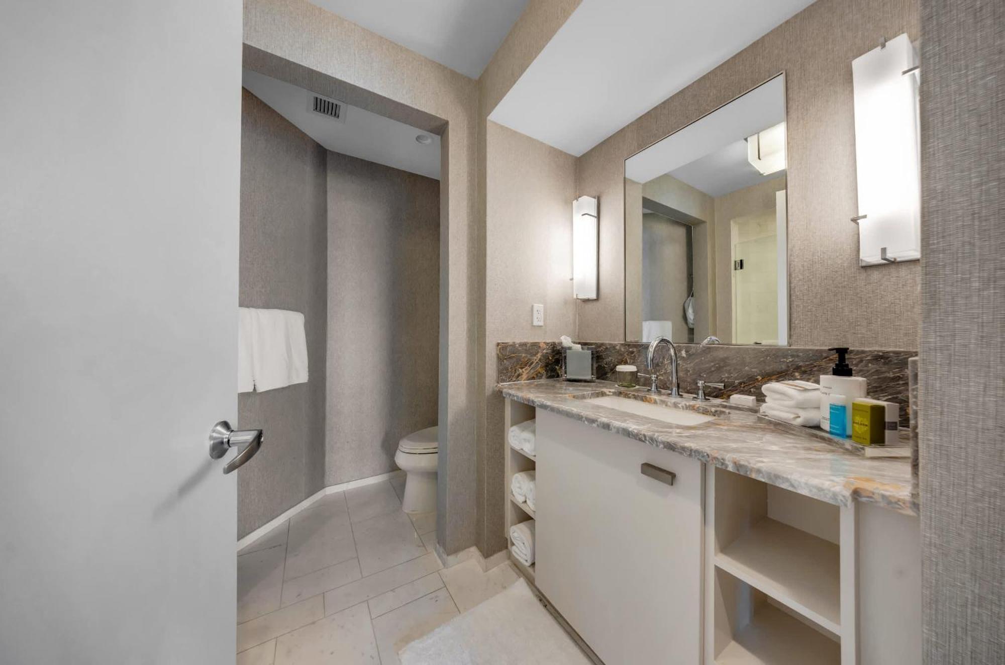 Apartment Beachfront With Spacious Balcony Fort Lauderdale